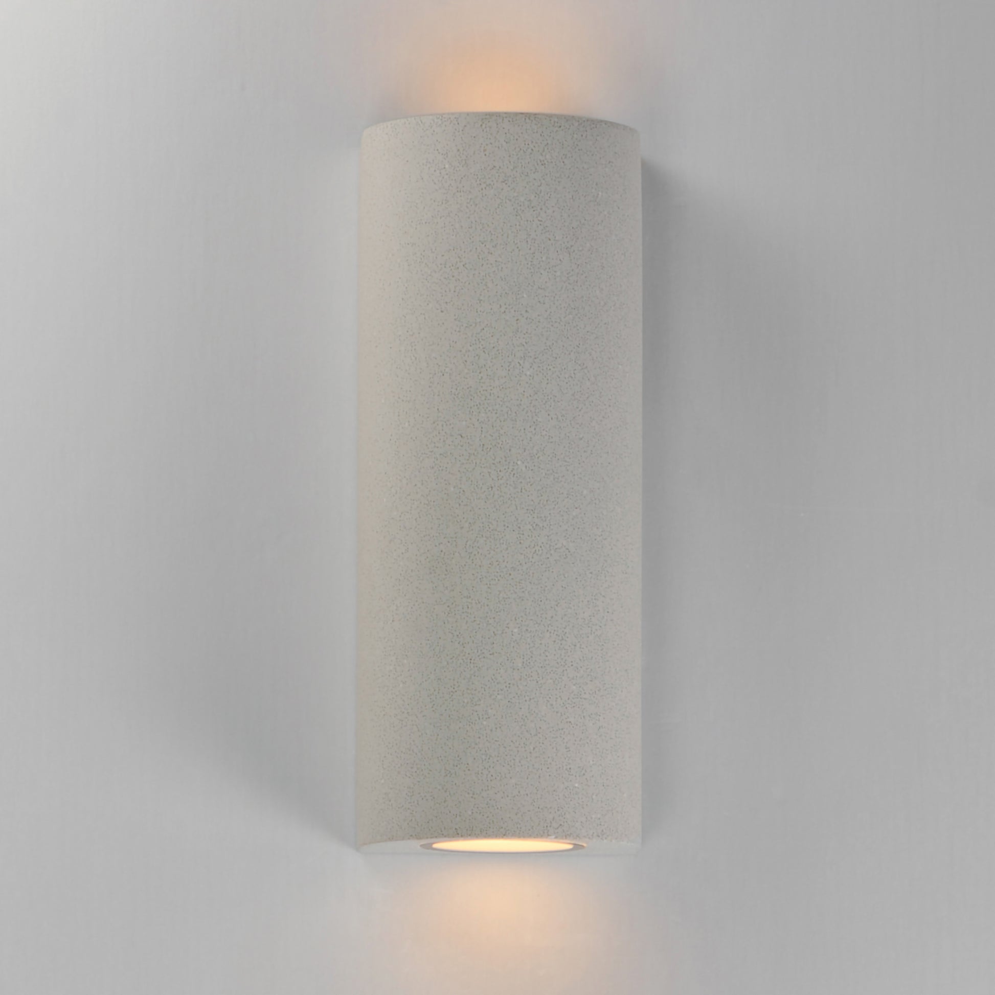 Pilar 2-Light LED Outdoor Wall Sconce Cylinder Sandstone by ET2