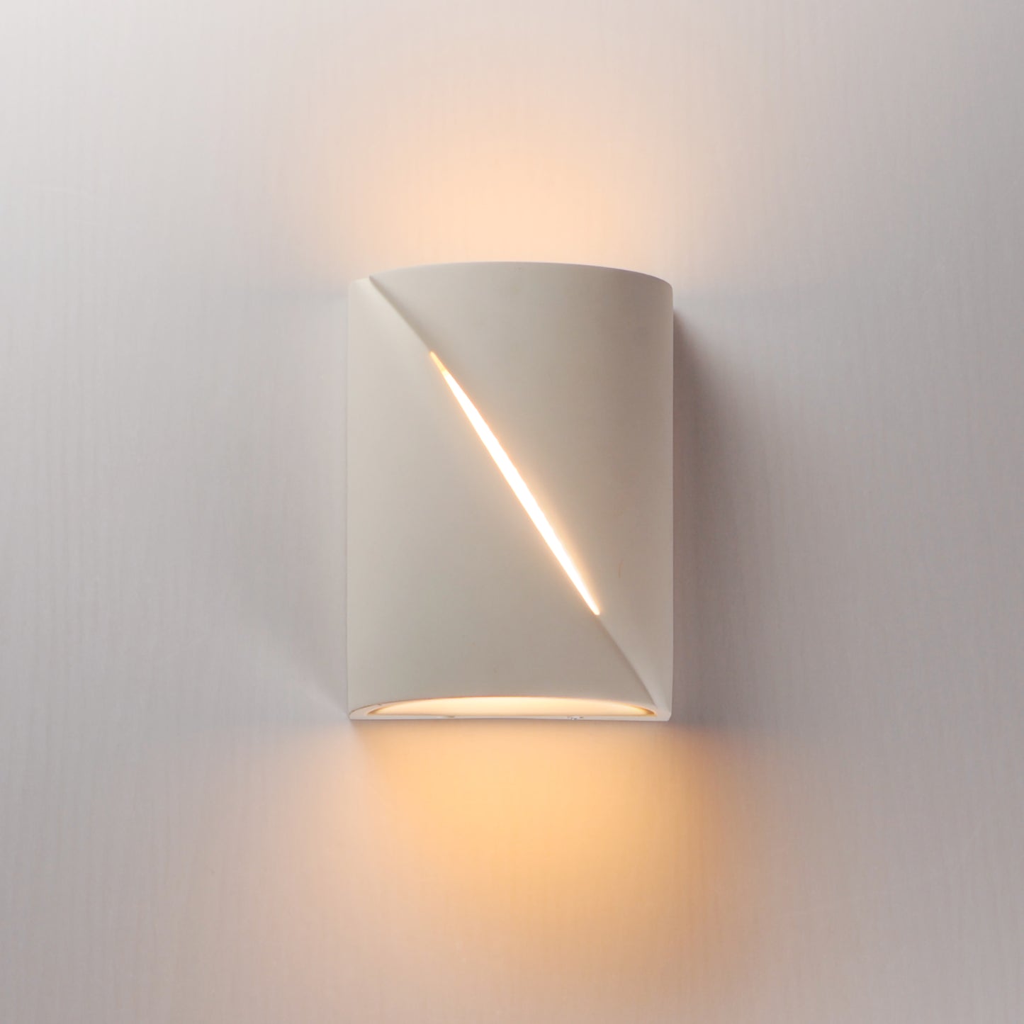Puff 8" LED Outdoor Wall Sconce Chaulk White by ET2