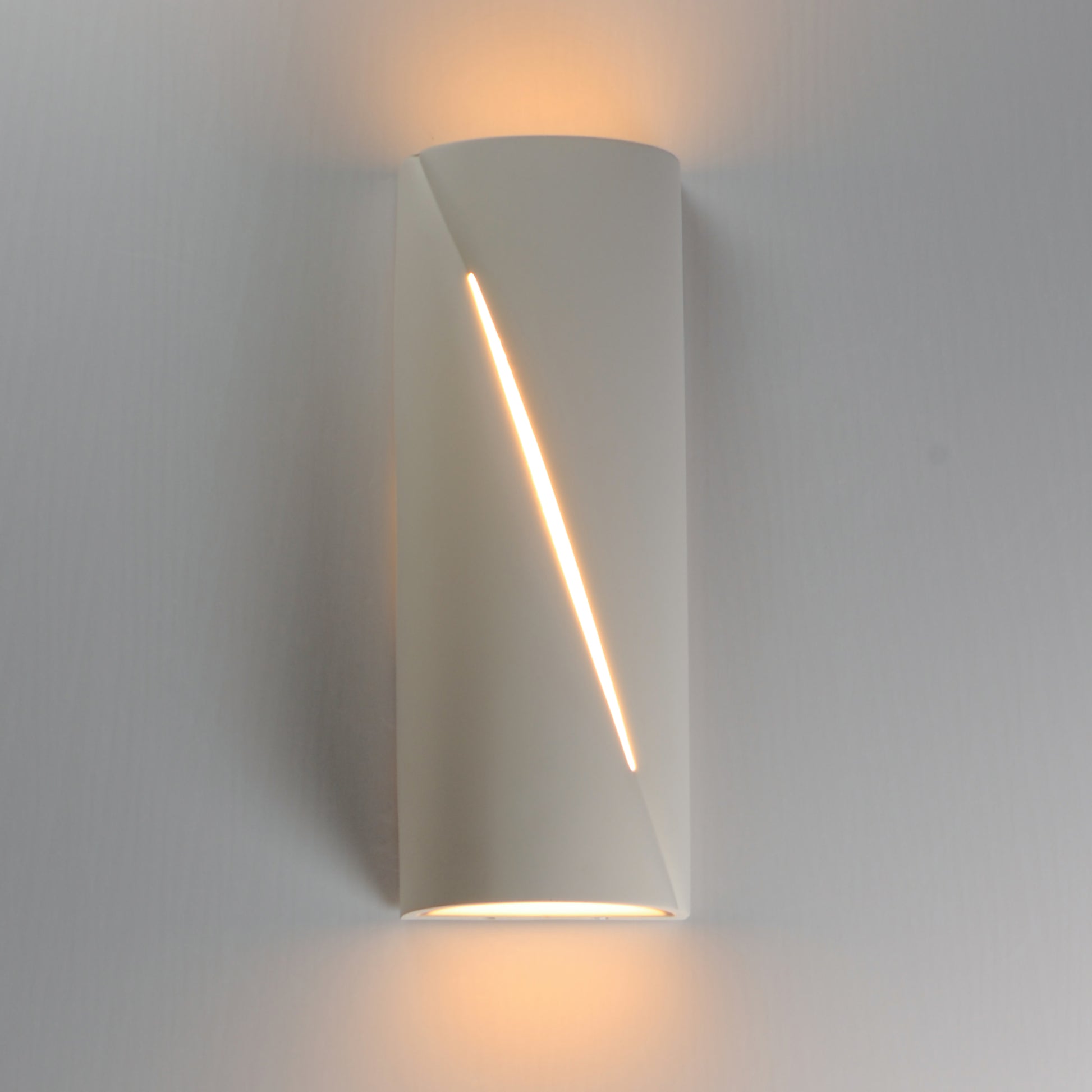 Puff 16" LED Outdoor Wall Sconce Chaulk White by ET2