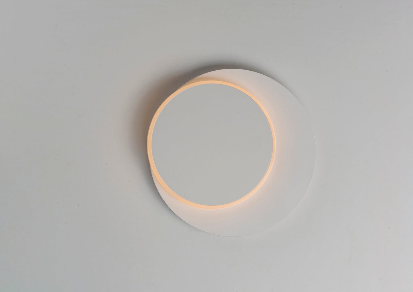 Revolver LED Flush Mount/Wall Sconce Matte White by ET2