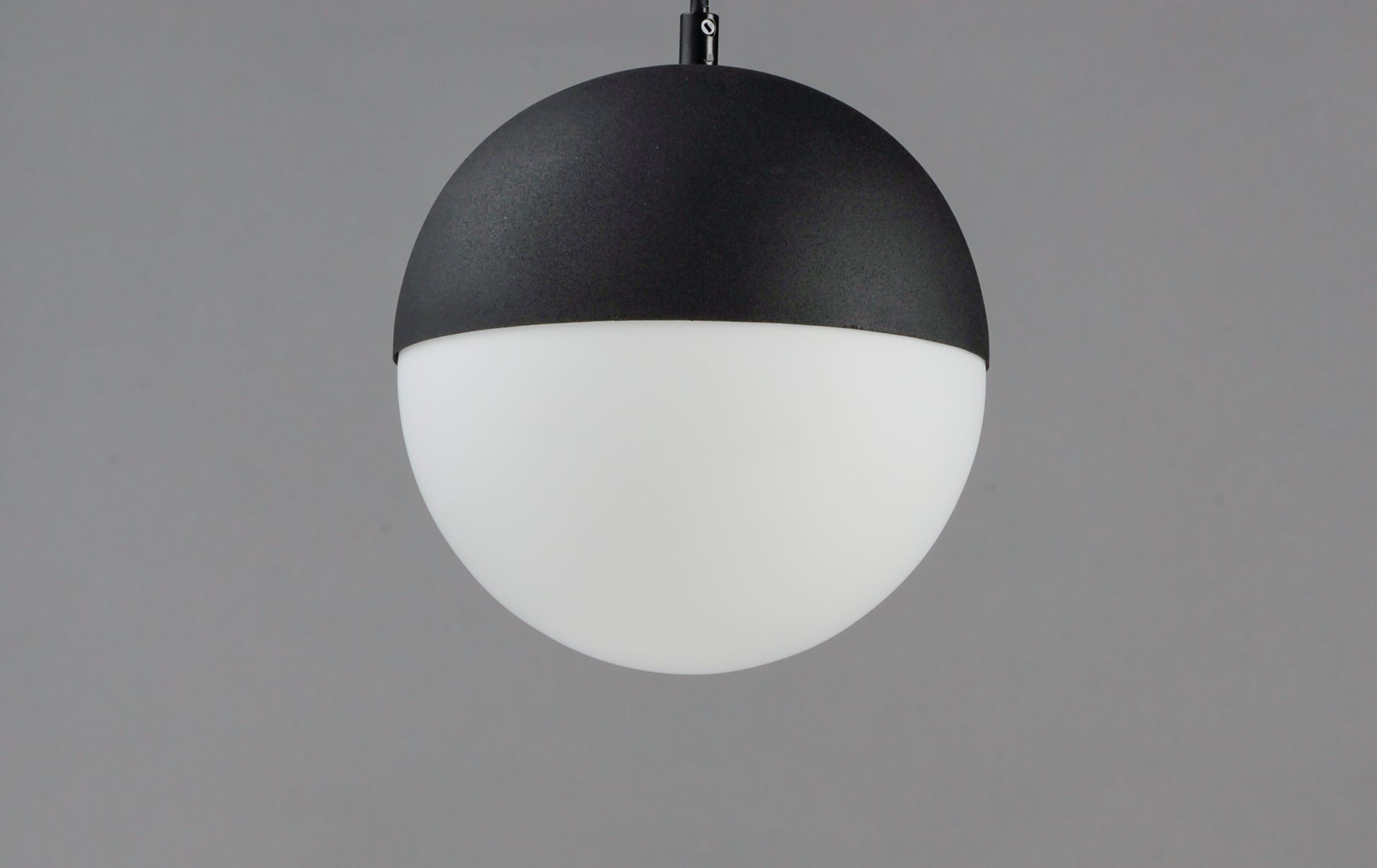 Half Moon Large LED Pendant Black by ET2