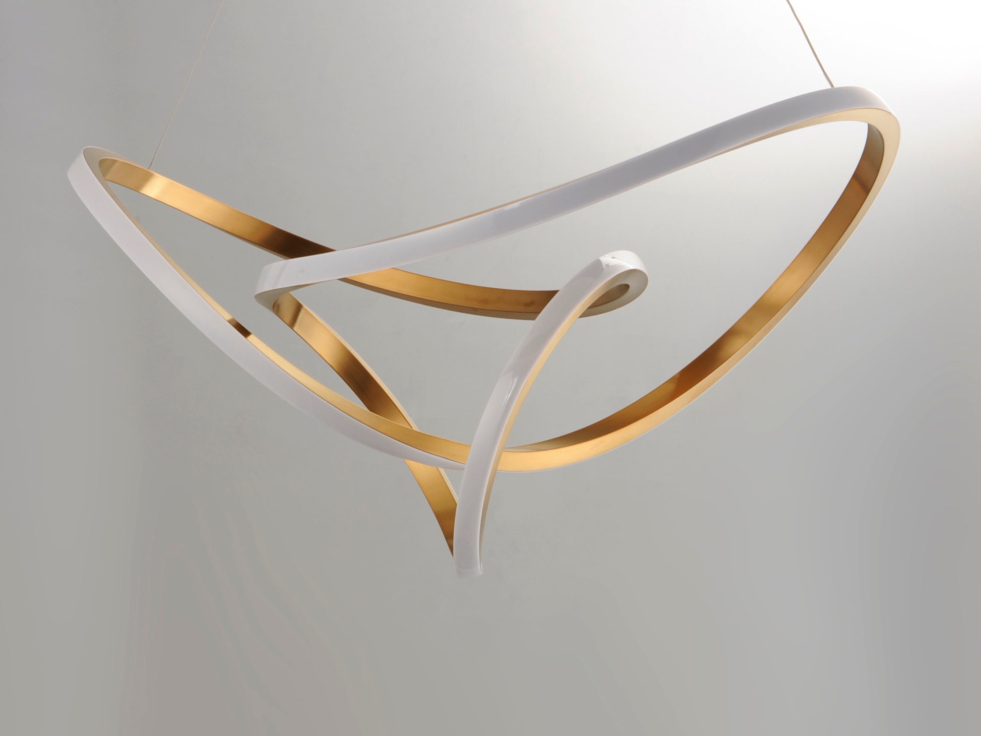 Perpetual 32" LED Pendant Brushed Champagne by ET2