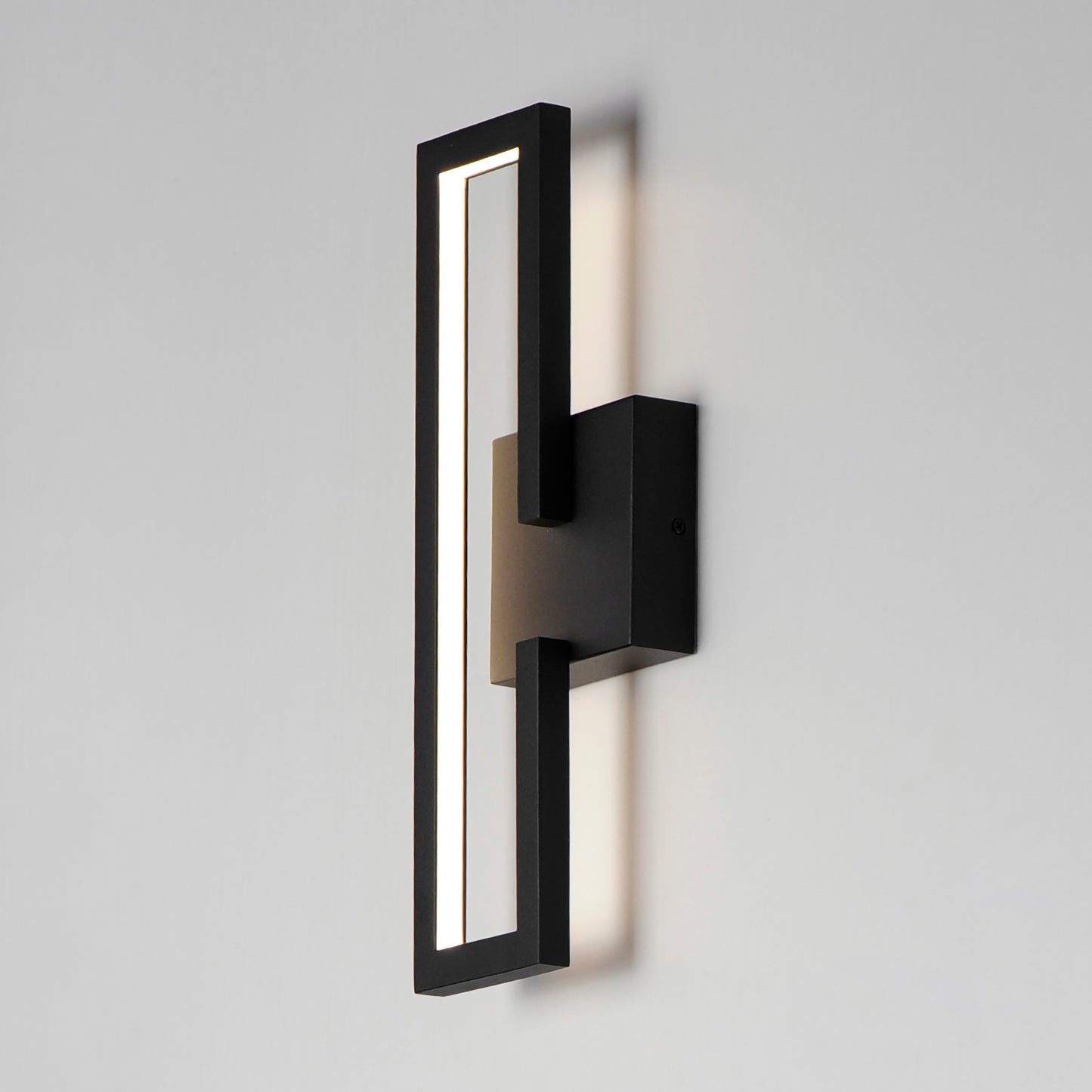 Penrose 18" LED Sconce Black by ET2