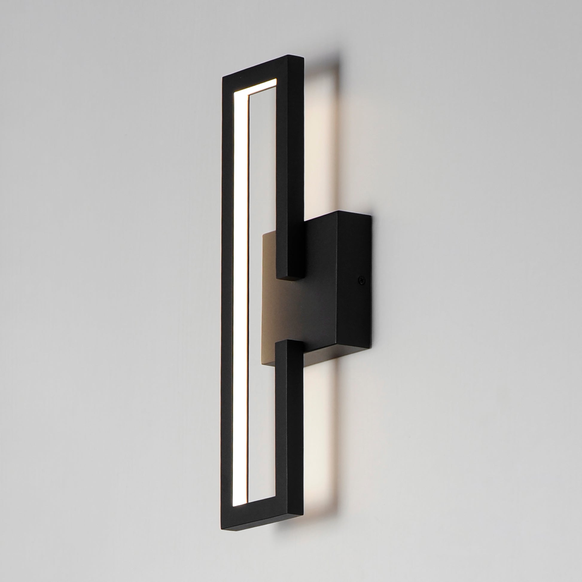 Penrose 18" LED Sconce Black by ET2