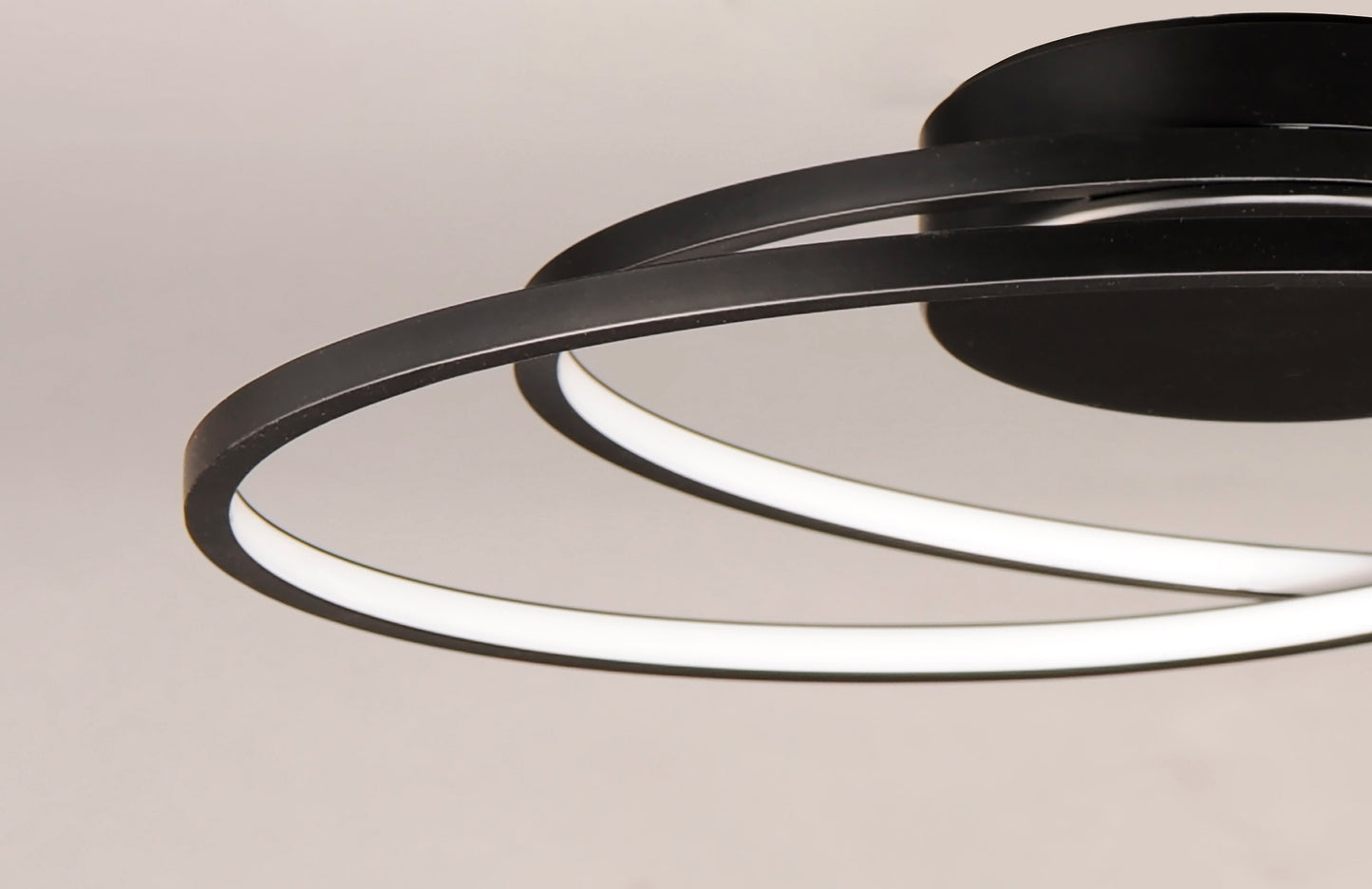 Cycle 24" LED Flush Mount Black by ET2