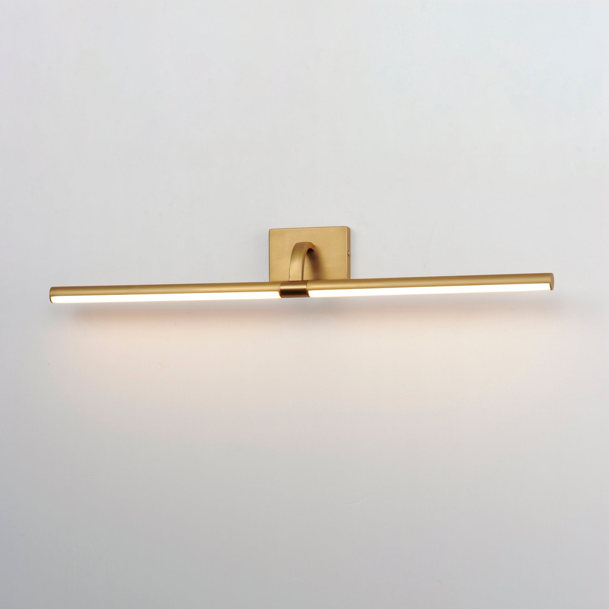 Mona 30" LED Picture Light Gold by ET2