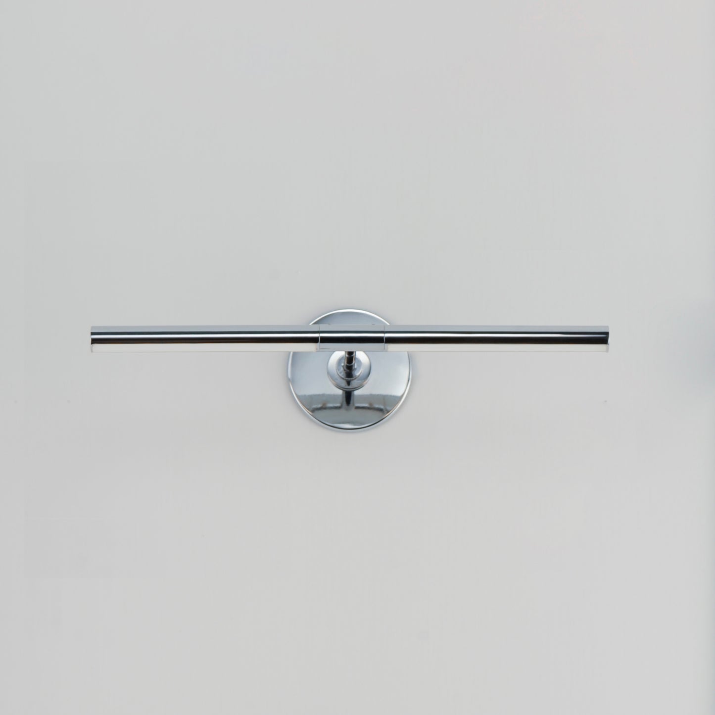 Dorian 18" Picture Light Polished Chrome by ET2