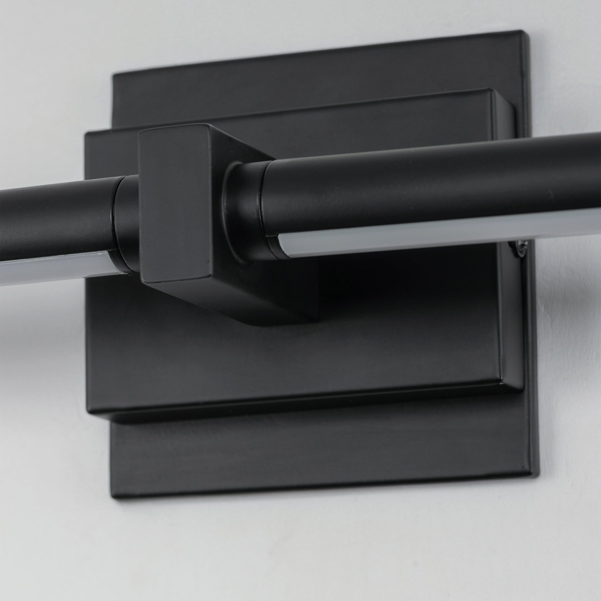 Dorian 22" LED Wall Sconce Black by ET2