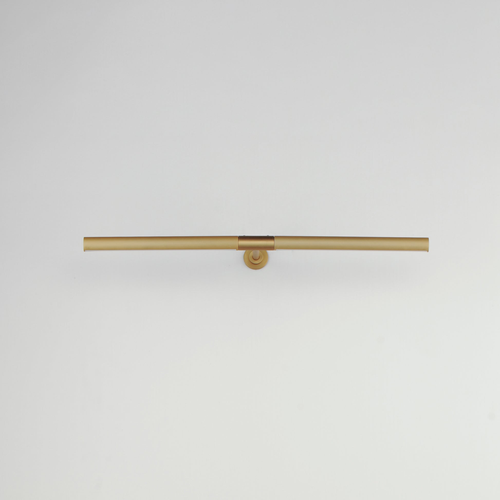 Dorian 24" Picture Light Gold by ET2