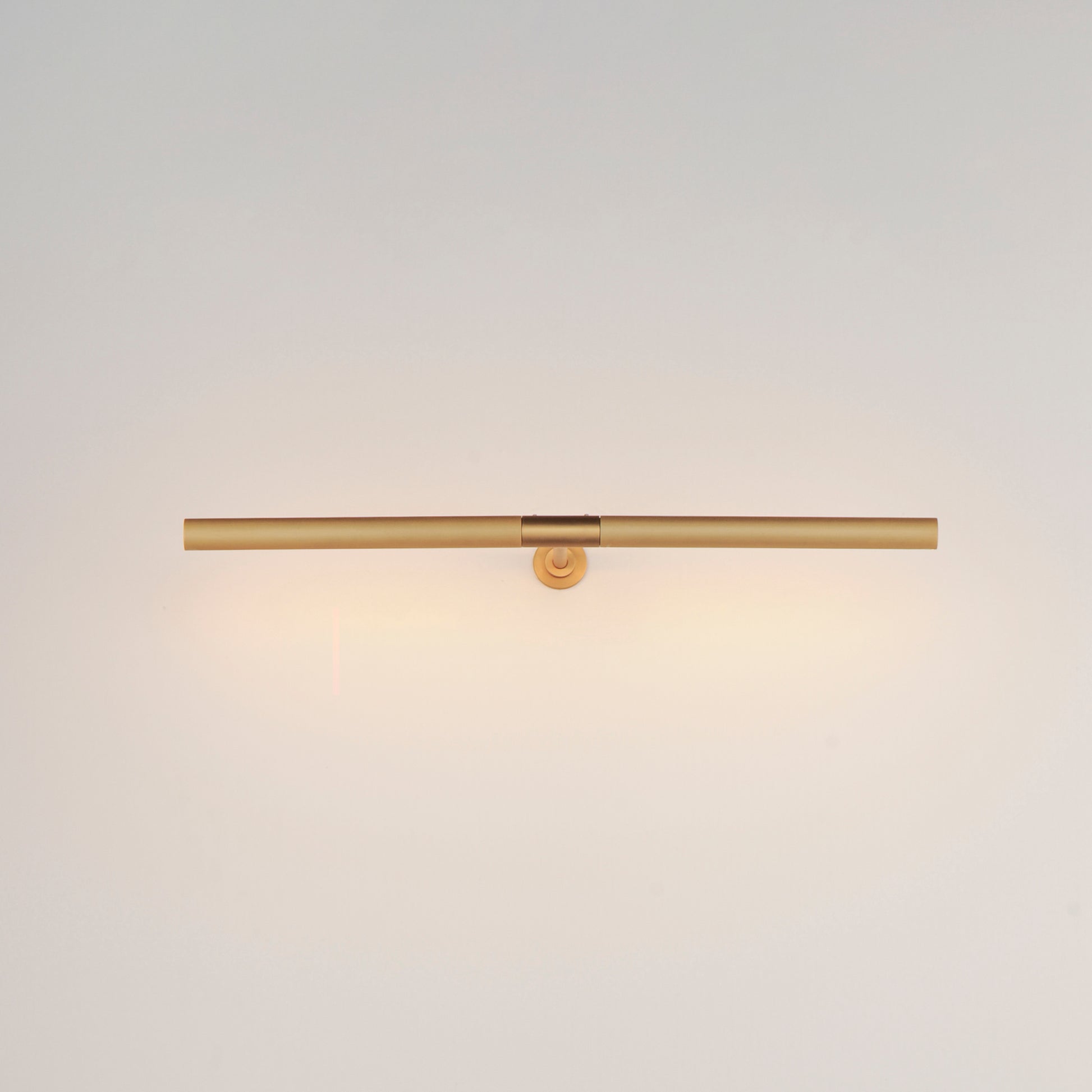 Dorian 24" Picture Light Gold by ET2