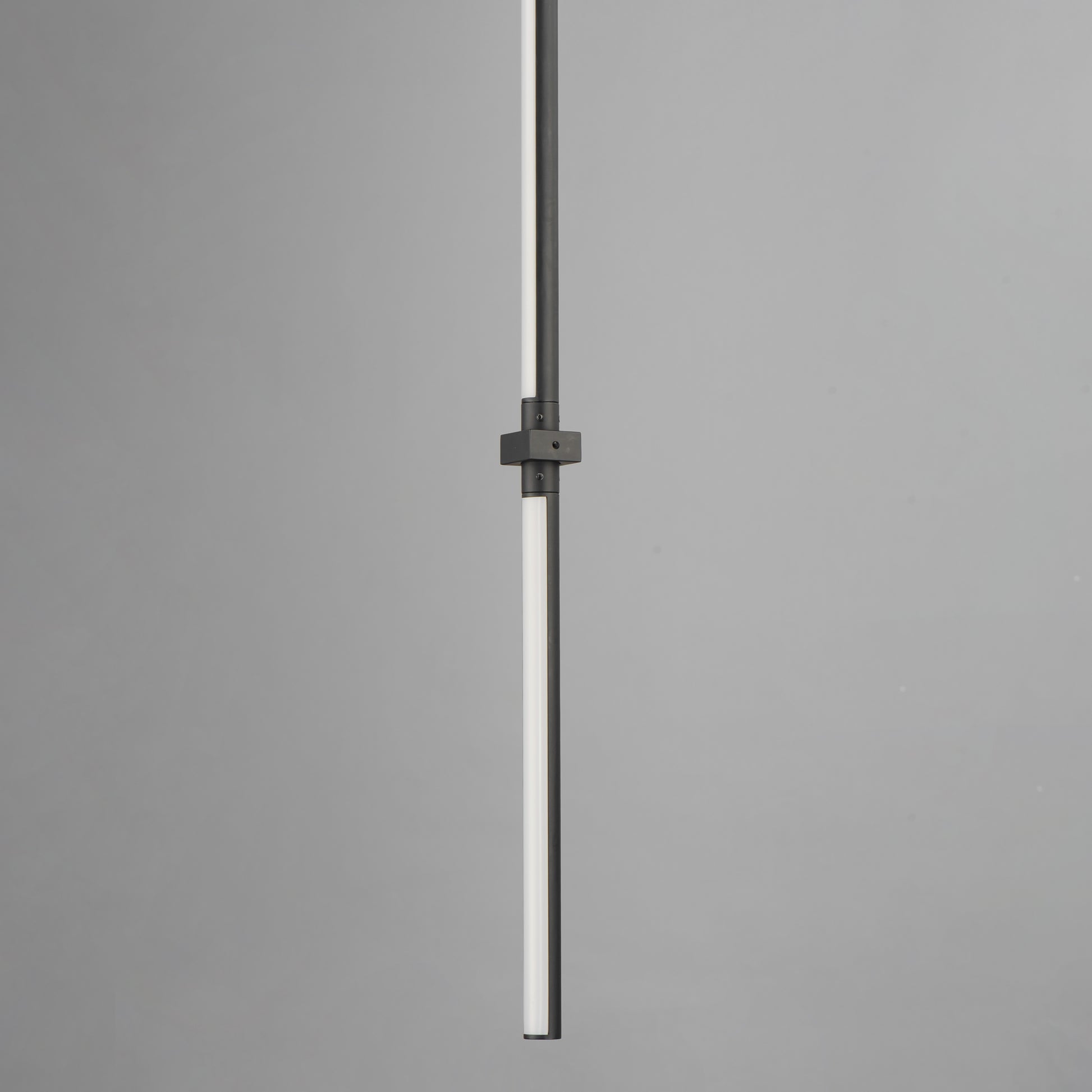 Dorian 48" Vertical LED Pendant Black by ET2