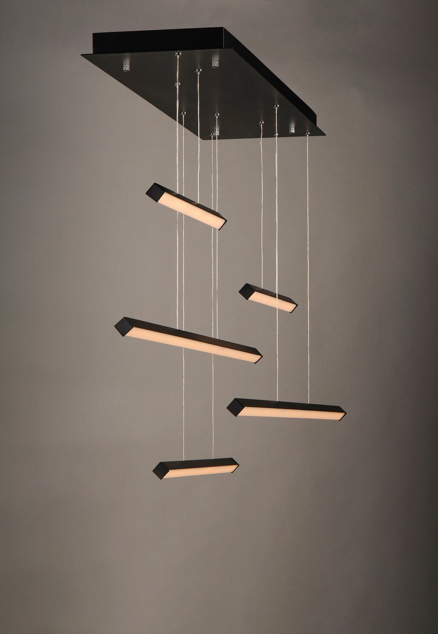 Hover 5-Light LED Pendant Black by ET2