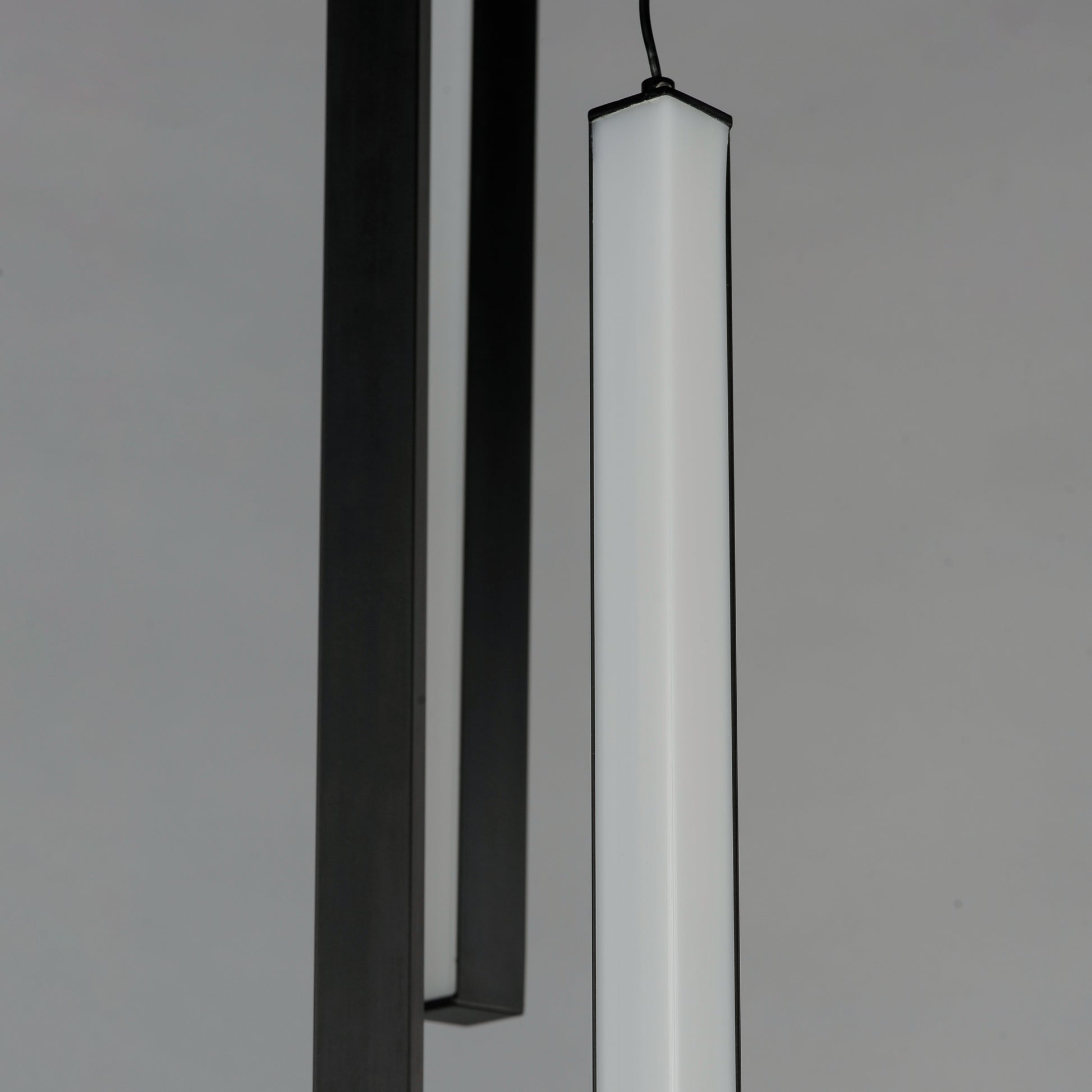 Hover 9-Light LED Pendant Black by ET2