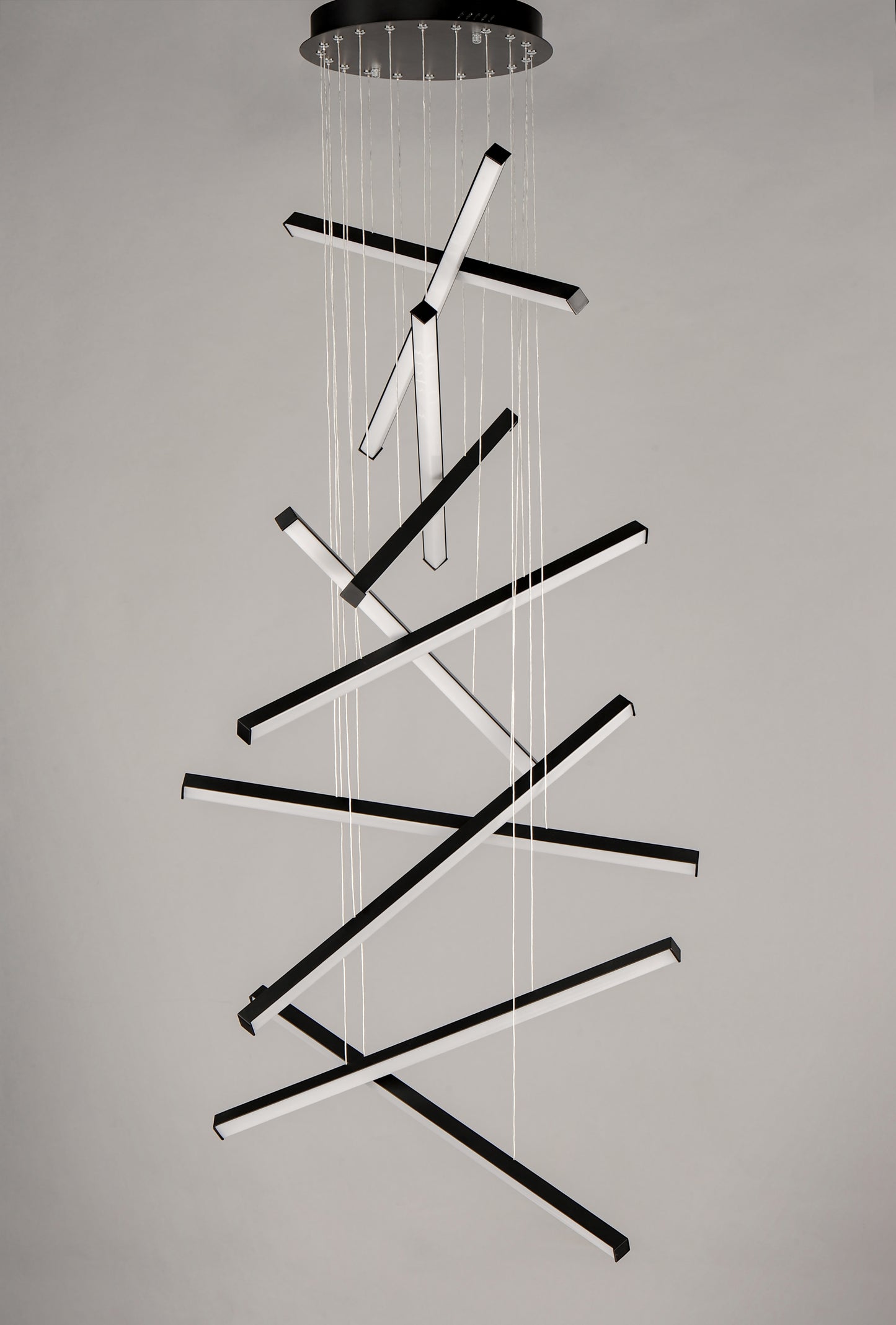 Hover 10-Light LED Pendant Black by ET2
