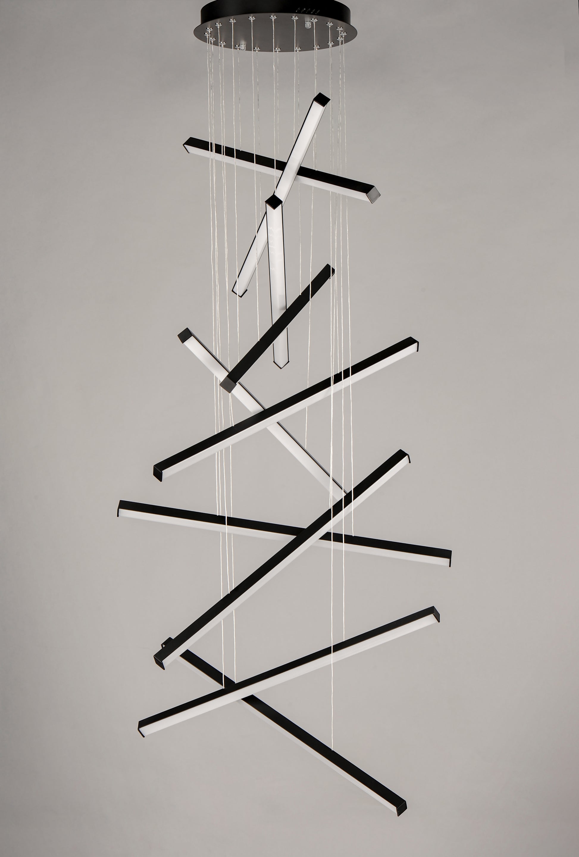 Hover 10-Light LED Pendant Black by ET2