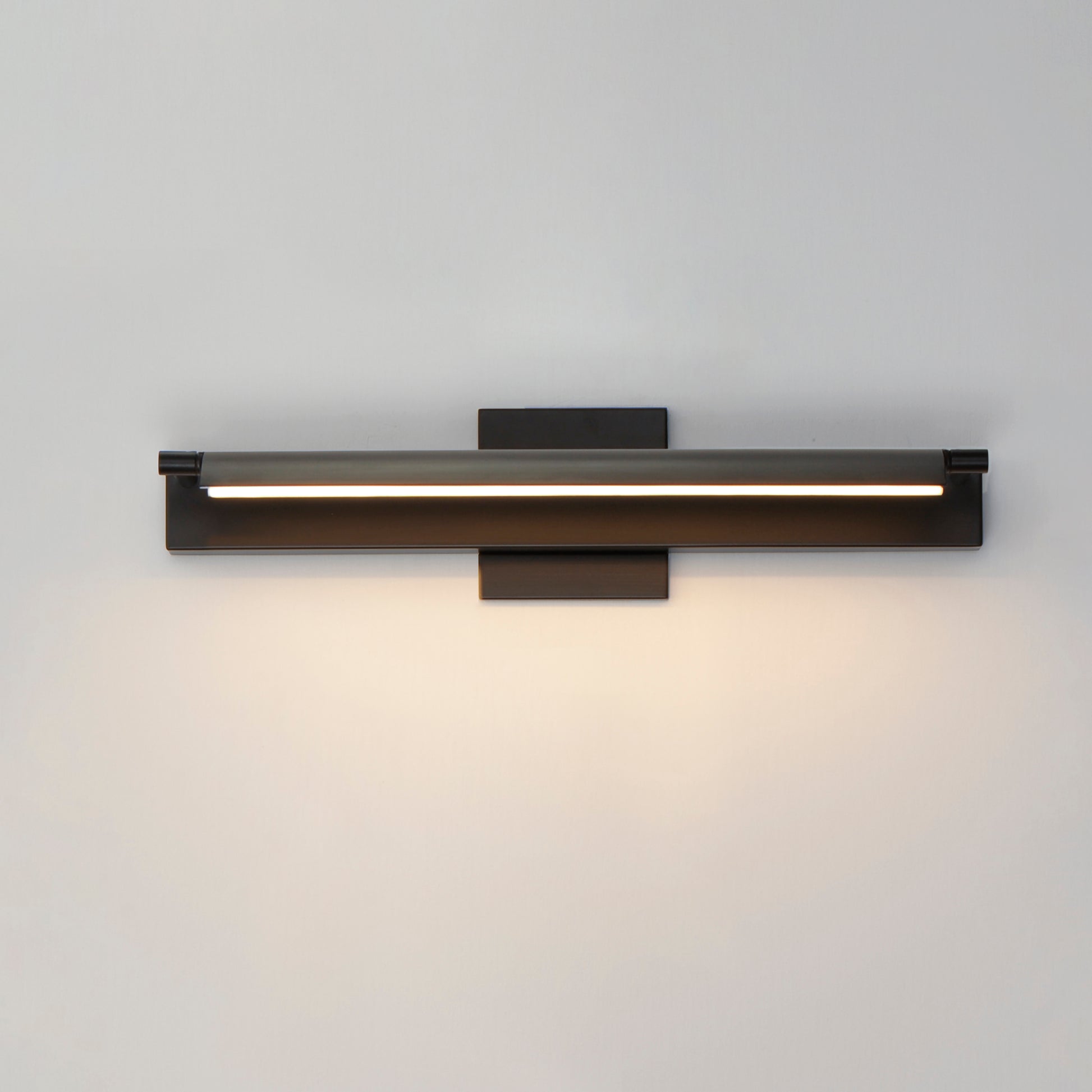 Bookkeeper 20" LED Picture Light Black by ET2