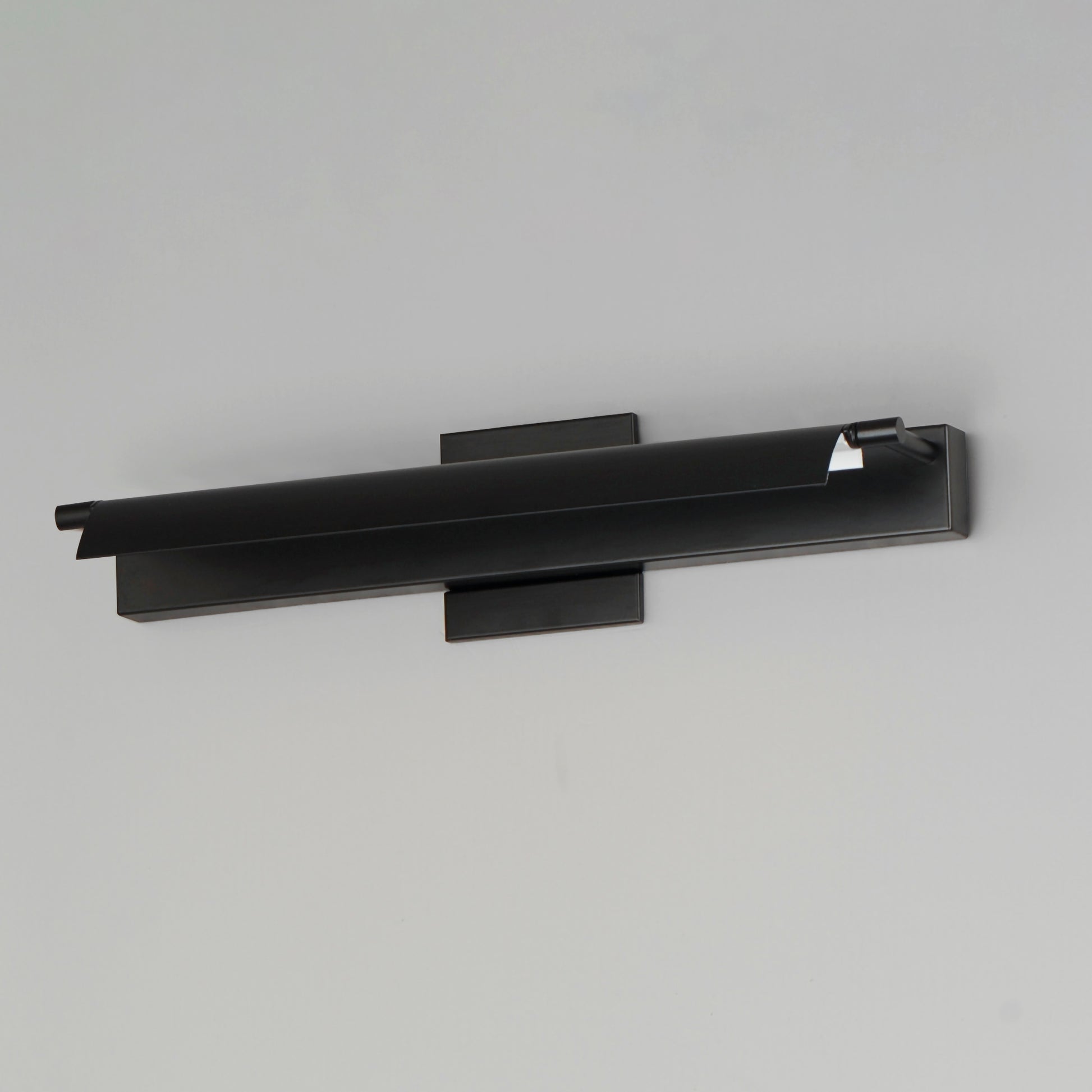 Bookkeeper 20" LED Picture Light Black by ET2
