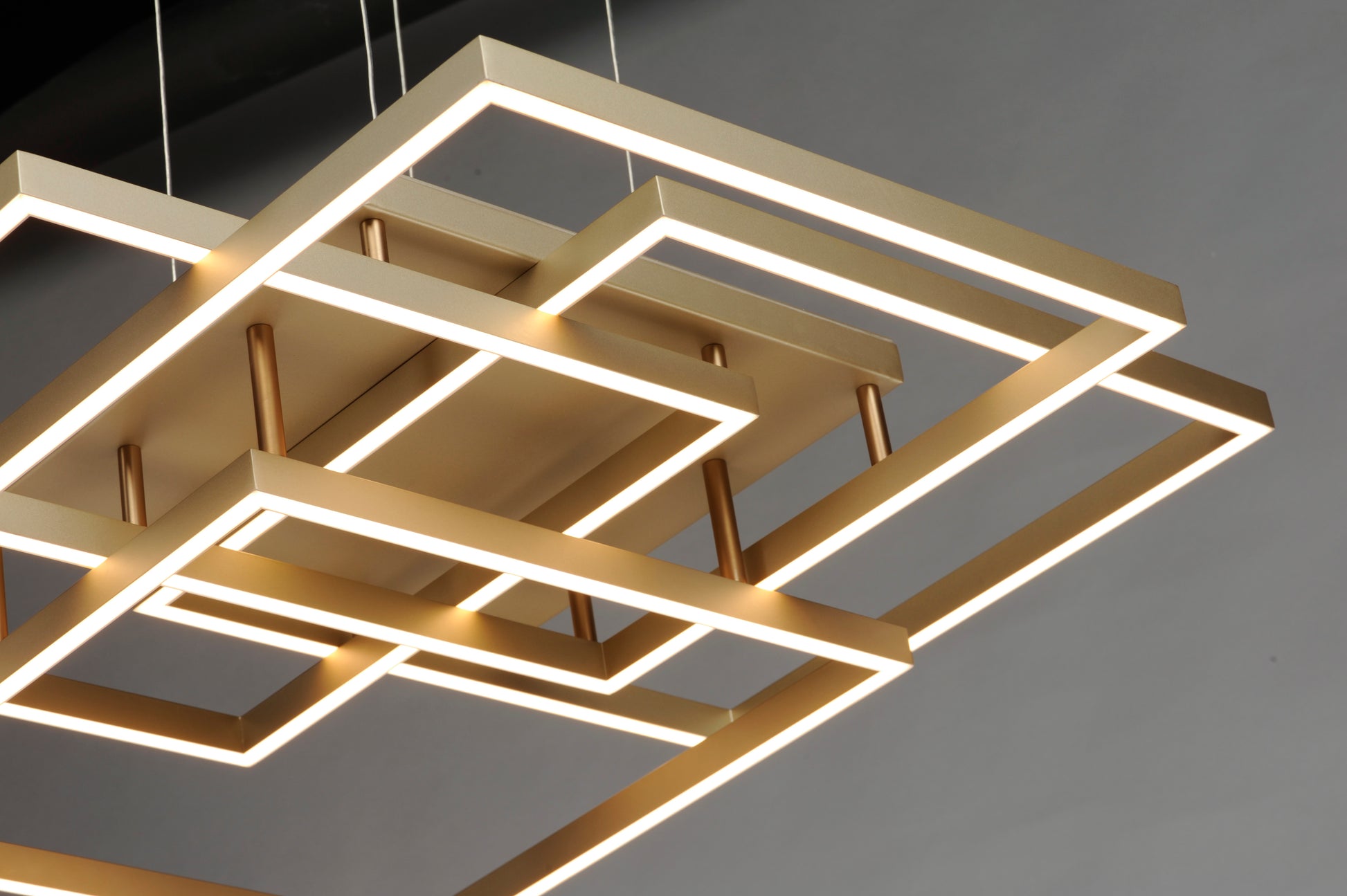 Traverse LED Pendant Champagne by ET2