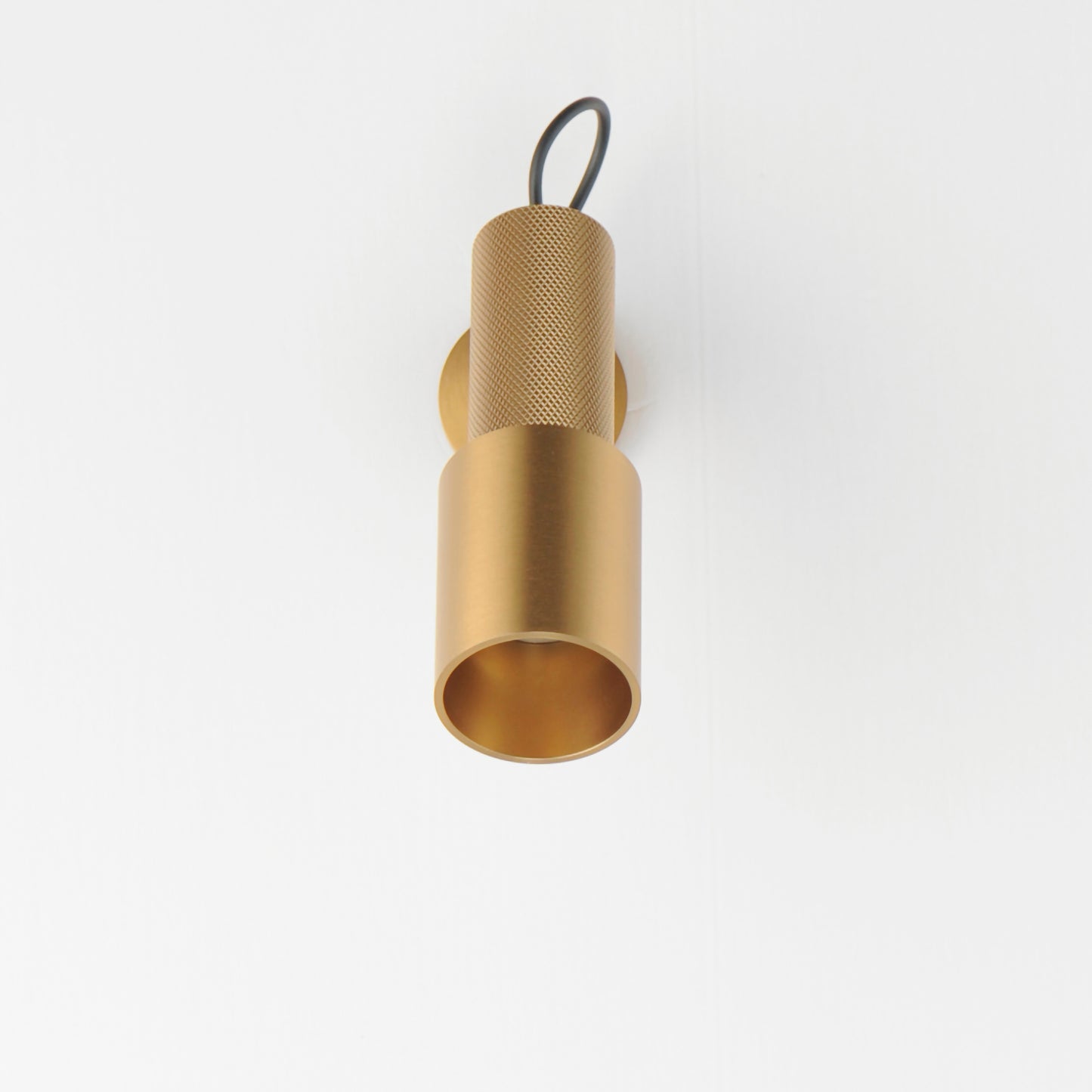 Handler Indoor LED Spot-Light Natural Aged Brass by ET2