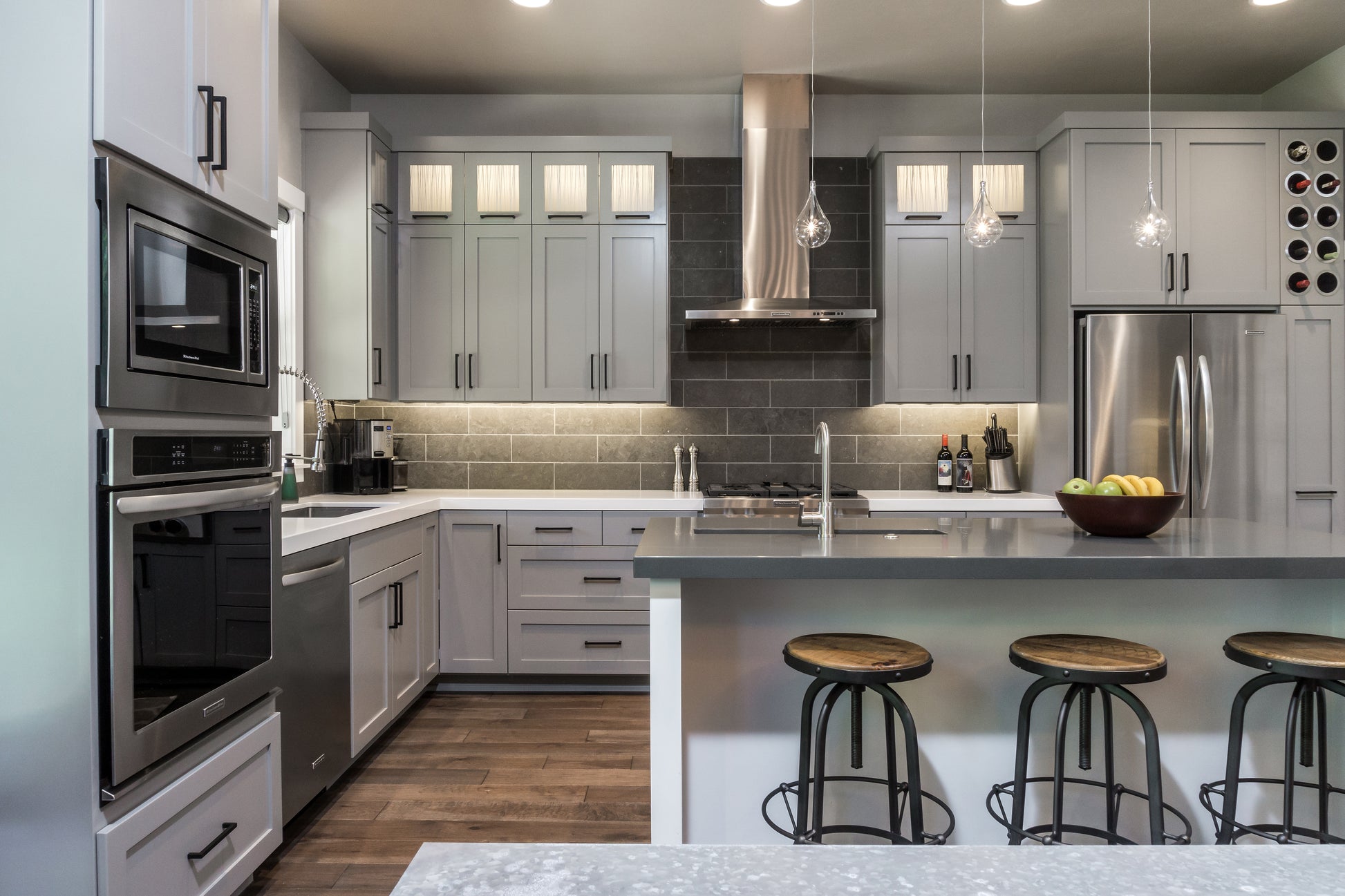 Larmes Pendant Polished Chrome by ET2