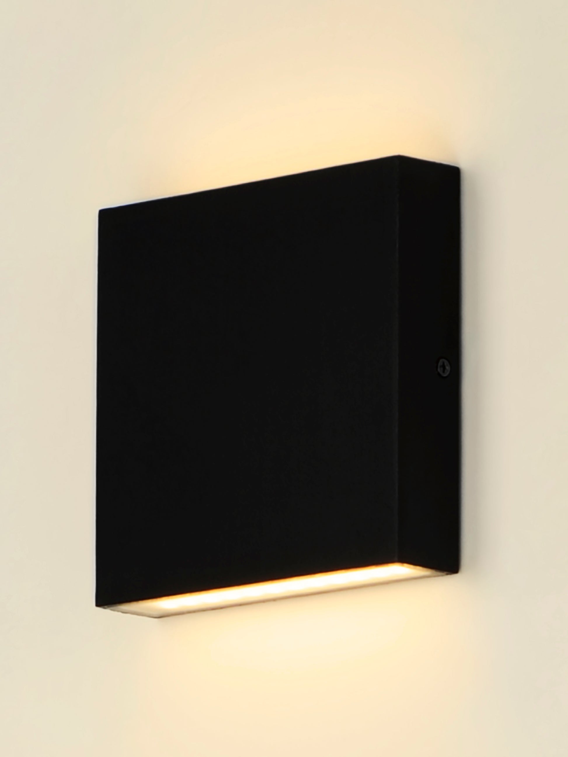 Brik 4.75" LED Outdoor Wall Sconce Black by ET2
