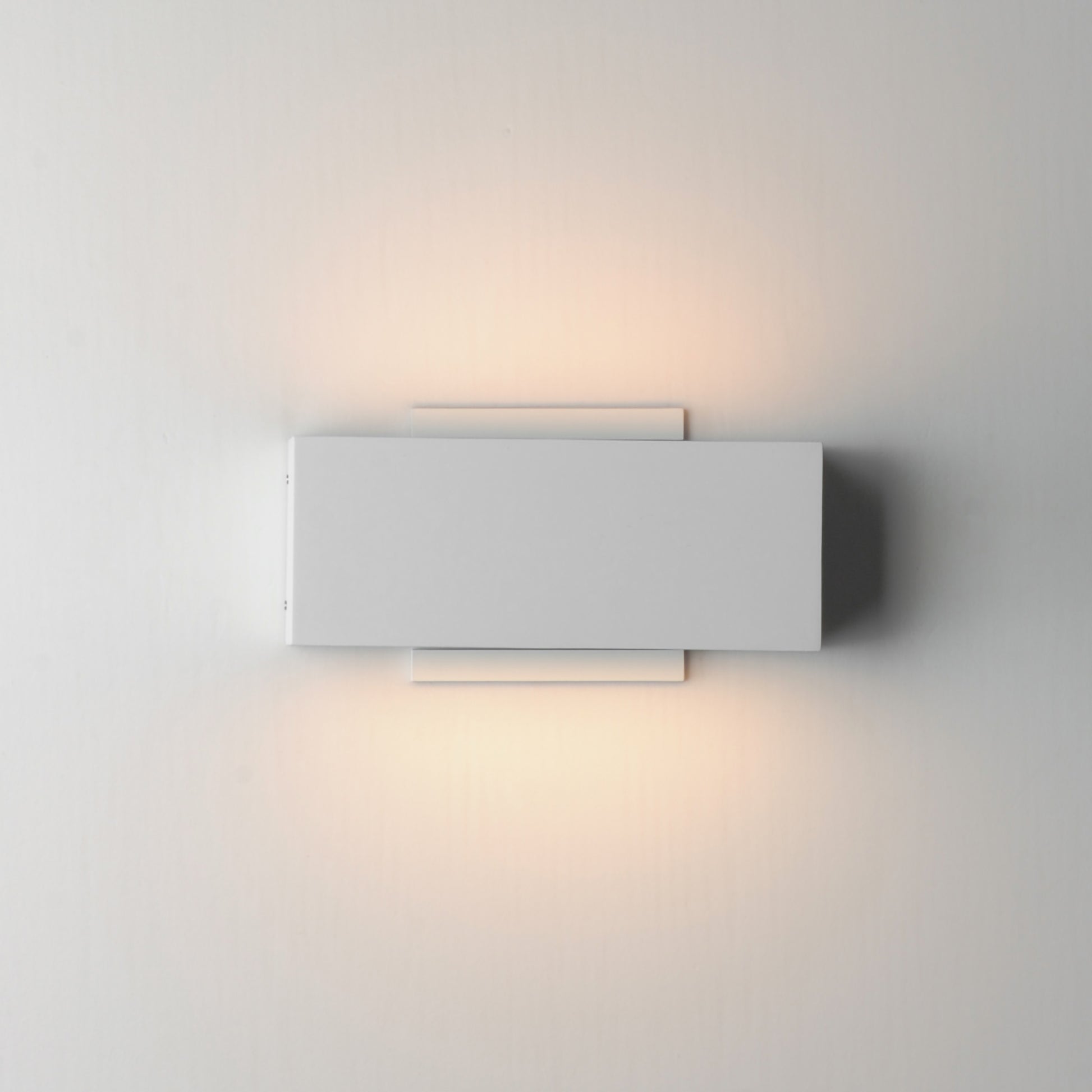 Blok 9" LED Outdoor Wall Sconce White by ET2