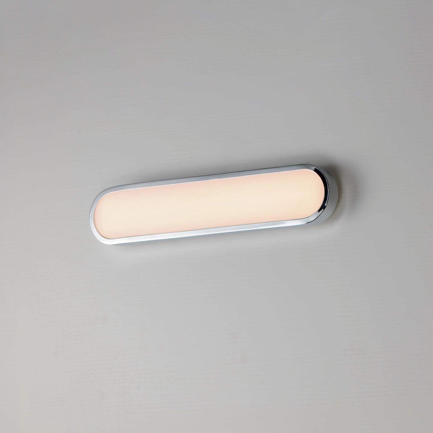 Latitude 18" LED Bath Sconce Polished Chrome by ET2