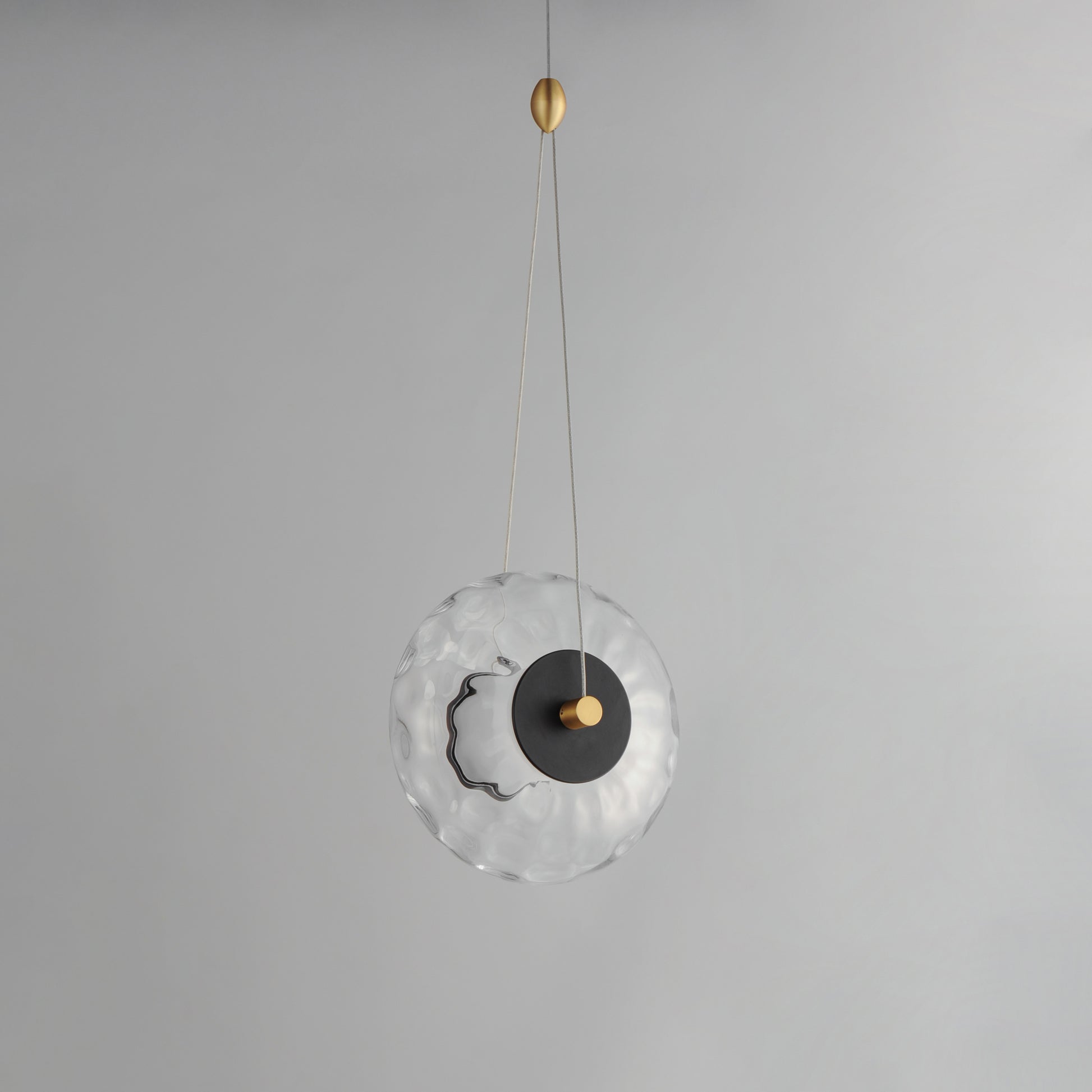 Amulet LED Pendant Black/Natural Aged Brass by ET2