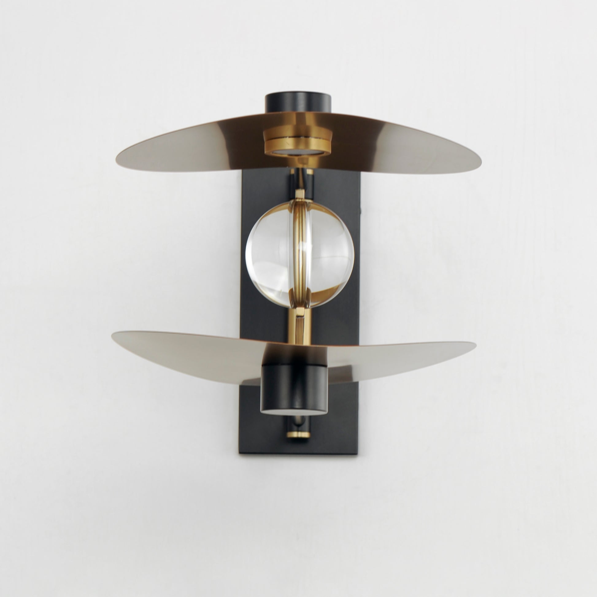 Pearl 2-Light LED Sconce Black/Natural Aged Brass by ET2