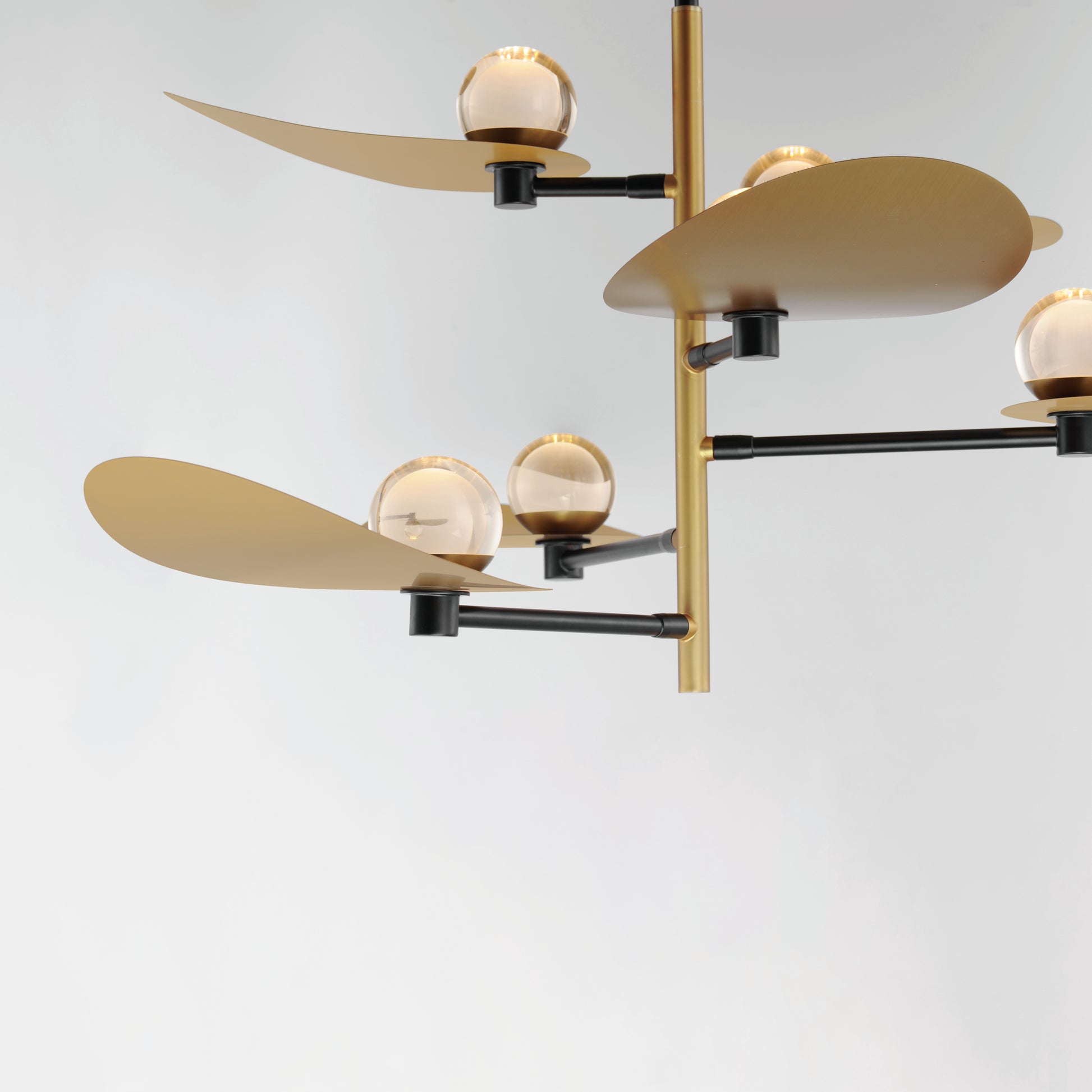 Pearl 6-Light LED Chandelier Black/Natural Aged Brass by ET2