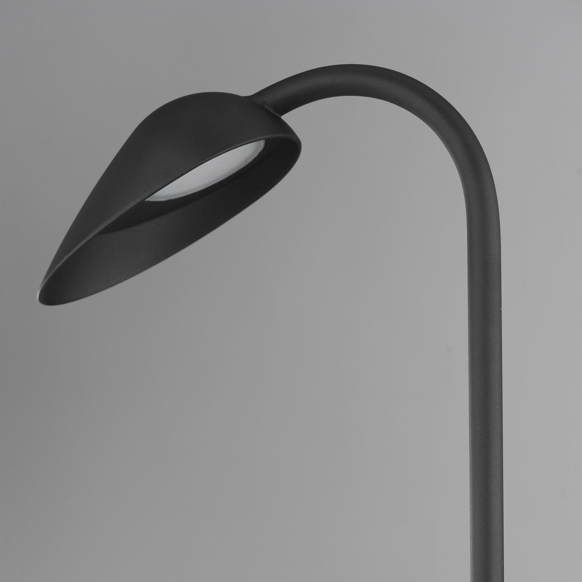 Marsh 12-24V LED Garden Light Black by ET2