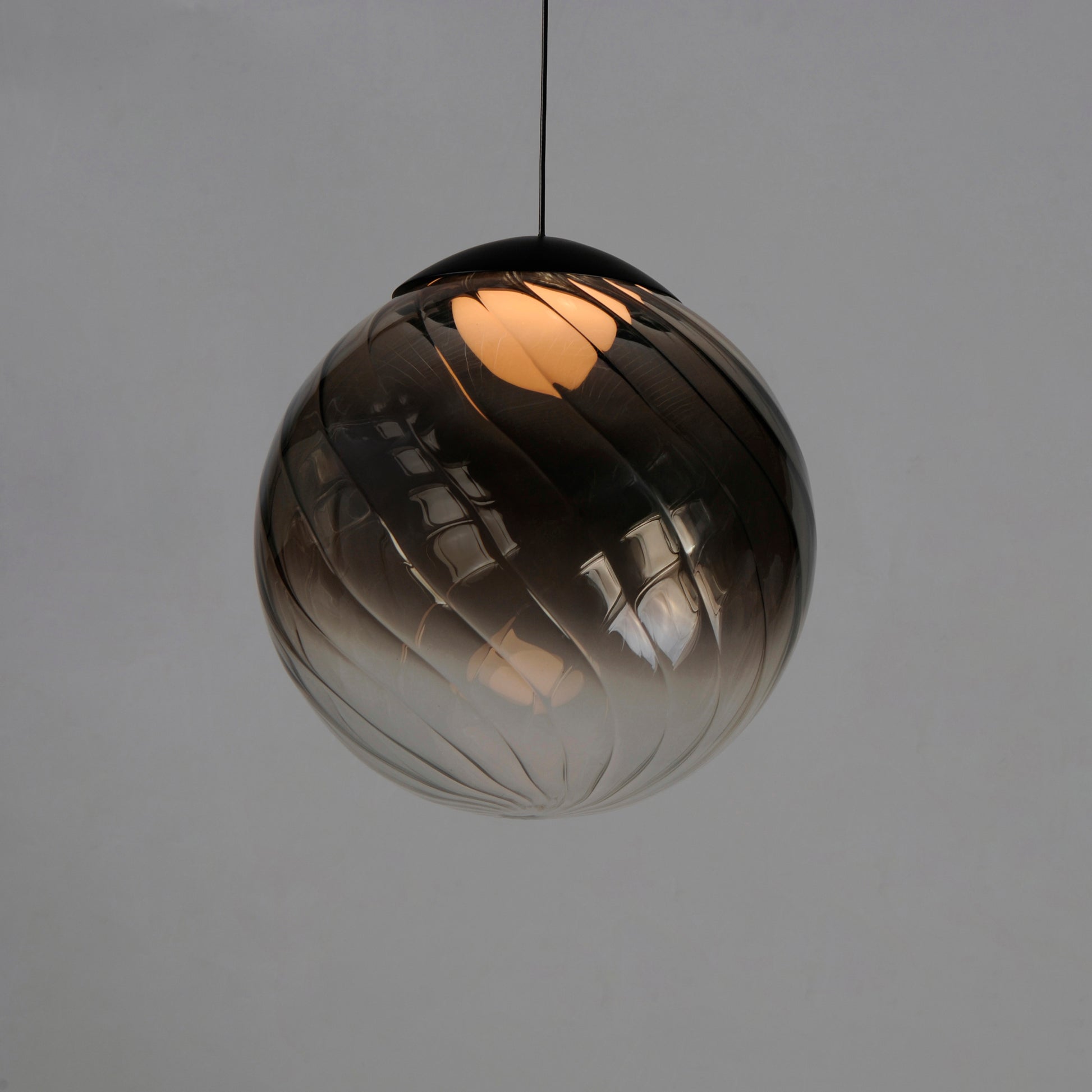 Planetary LED Pendant Black by ET2