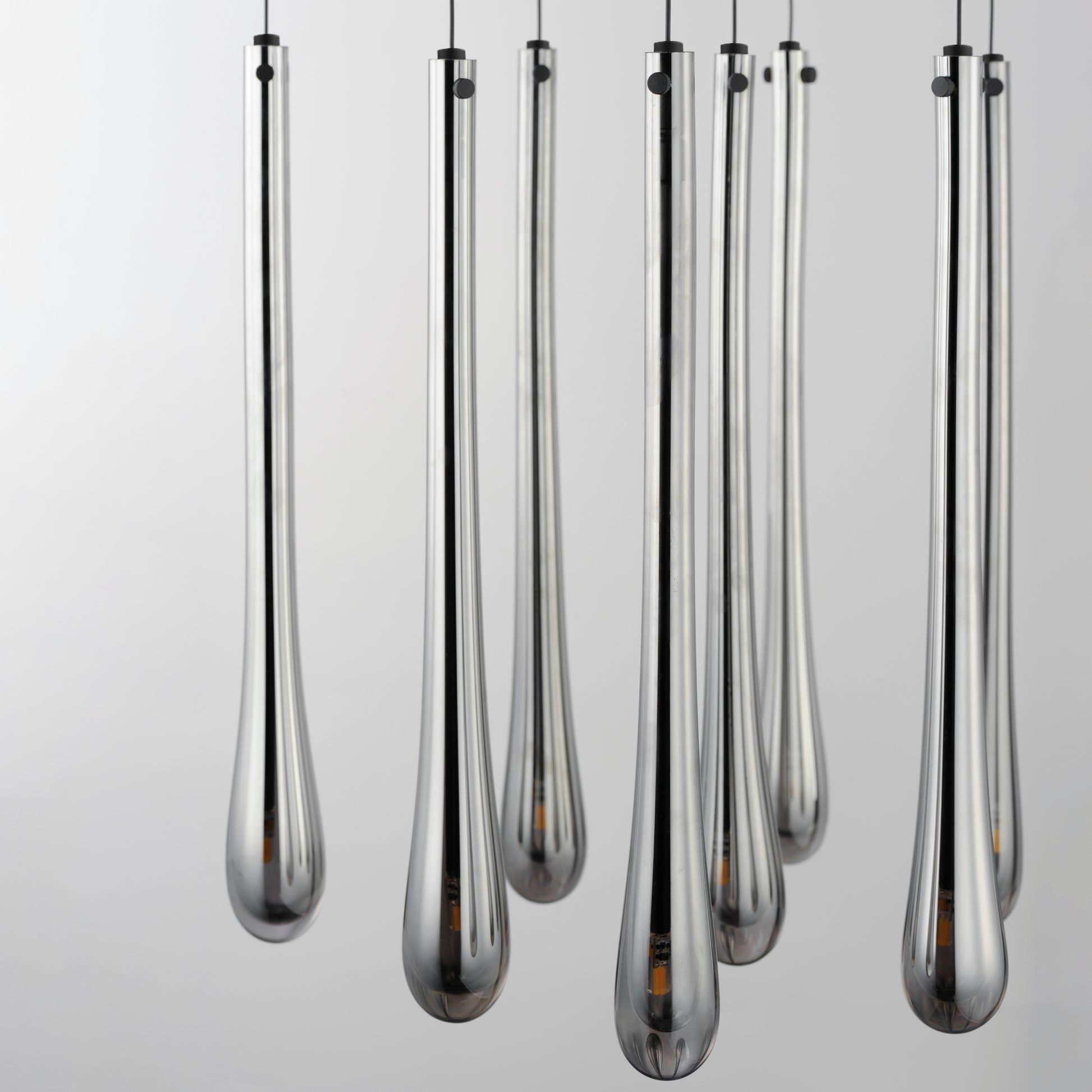Stillo 9-Light LED Pendant Black by ET2
