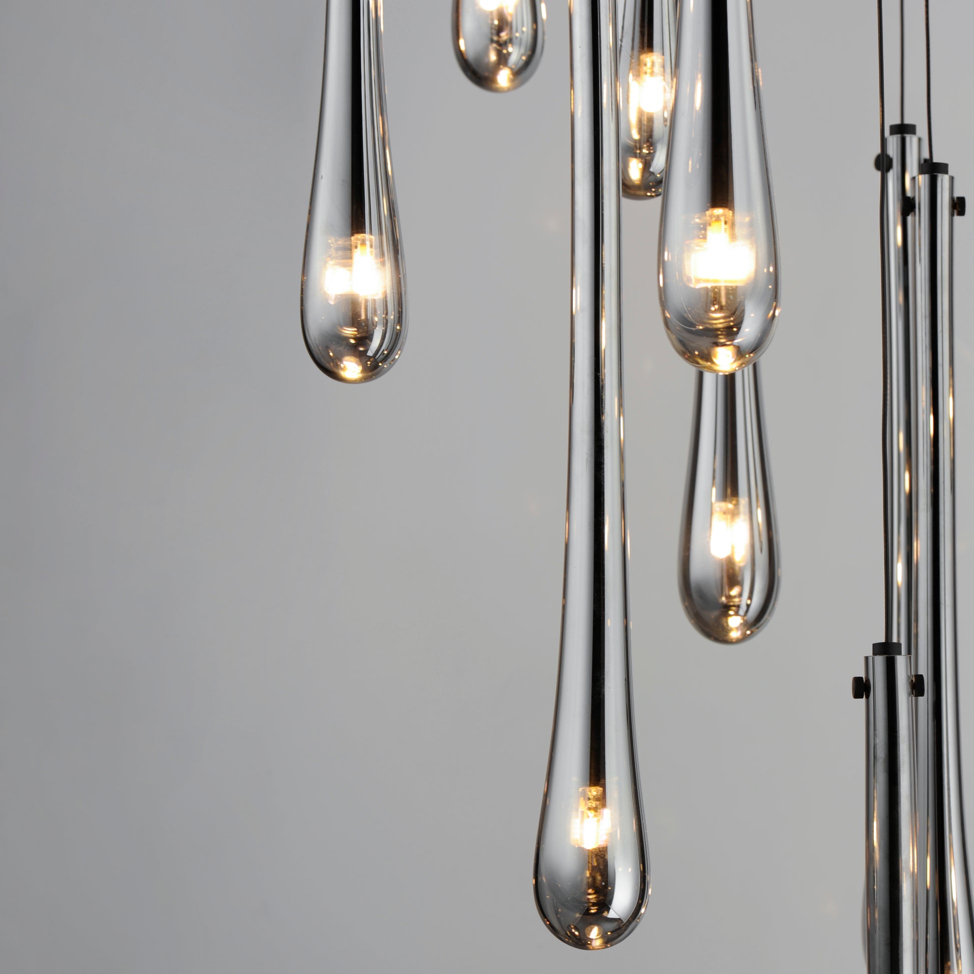 Stillo 18-Light LED Pendant Black by ET2