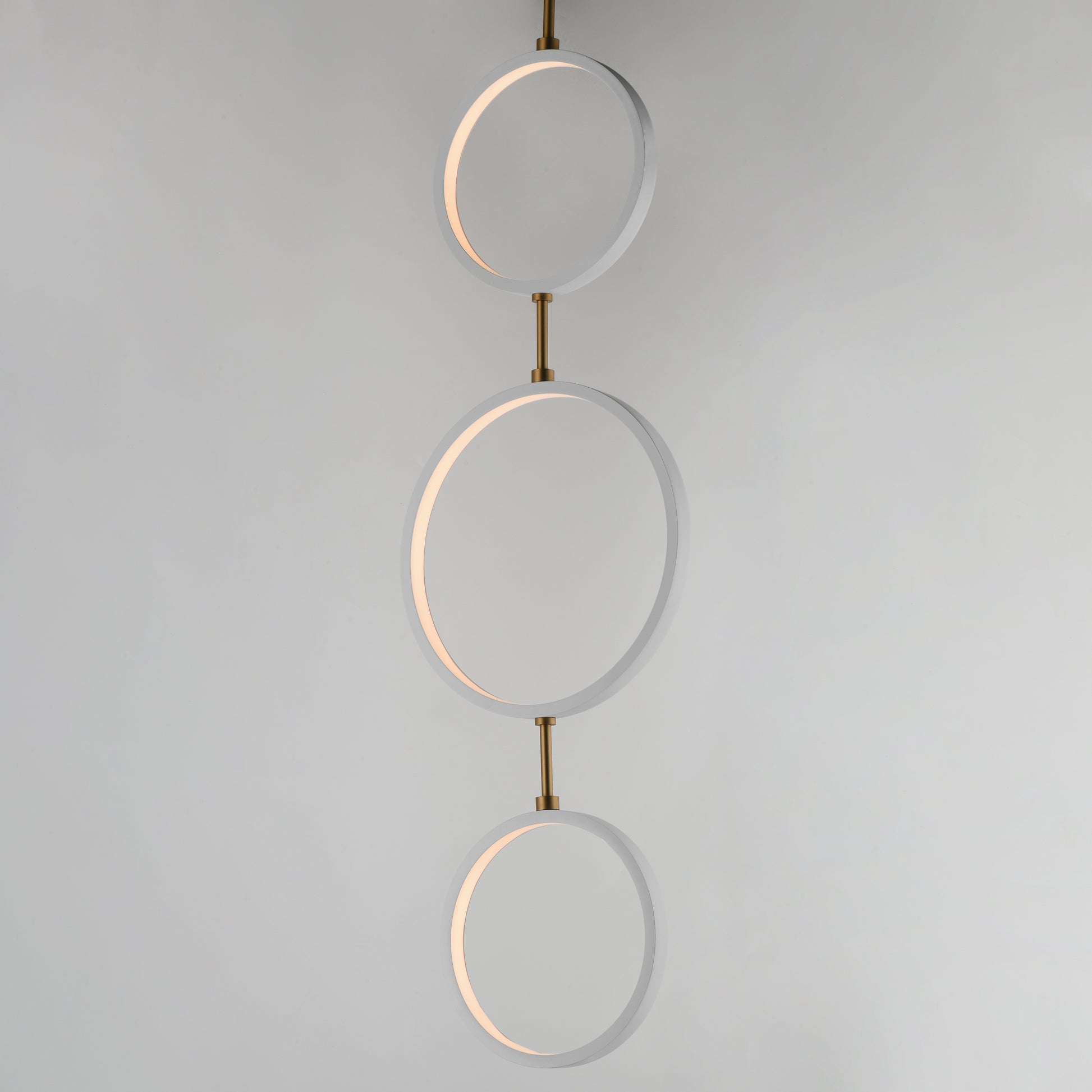 Hoopla 3-Light LED Pendant White/Gold by ET2
