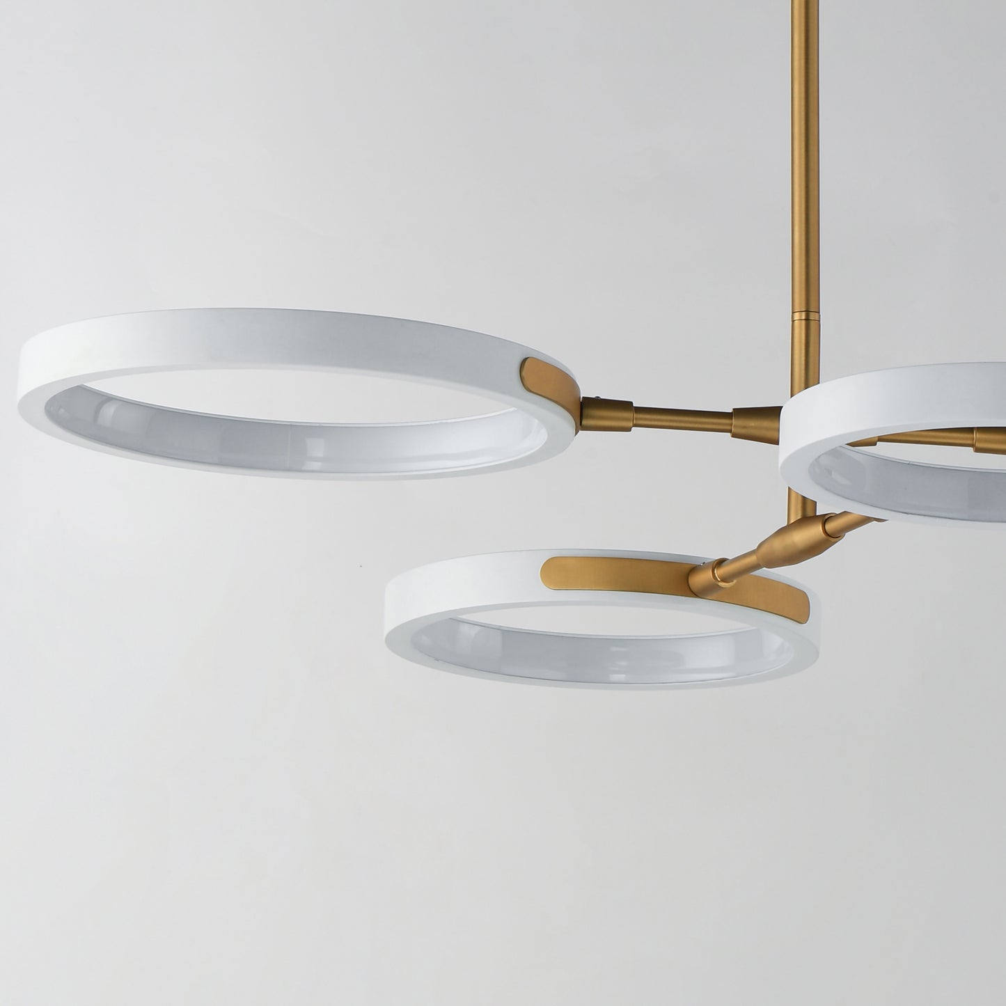 Hoopla 4-Light LED Pendant White/Gold by ET2