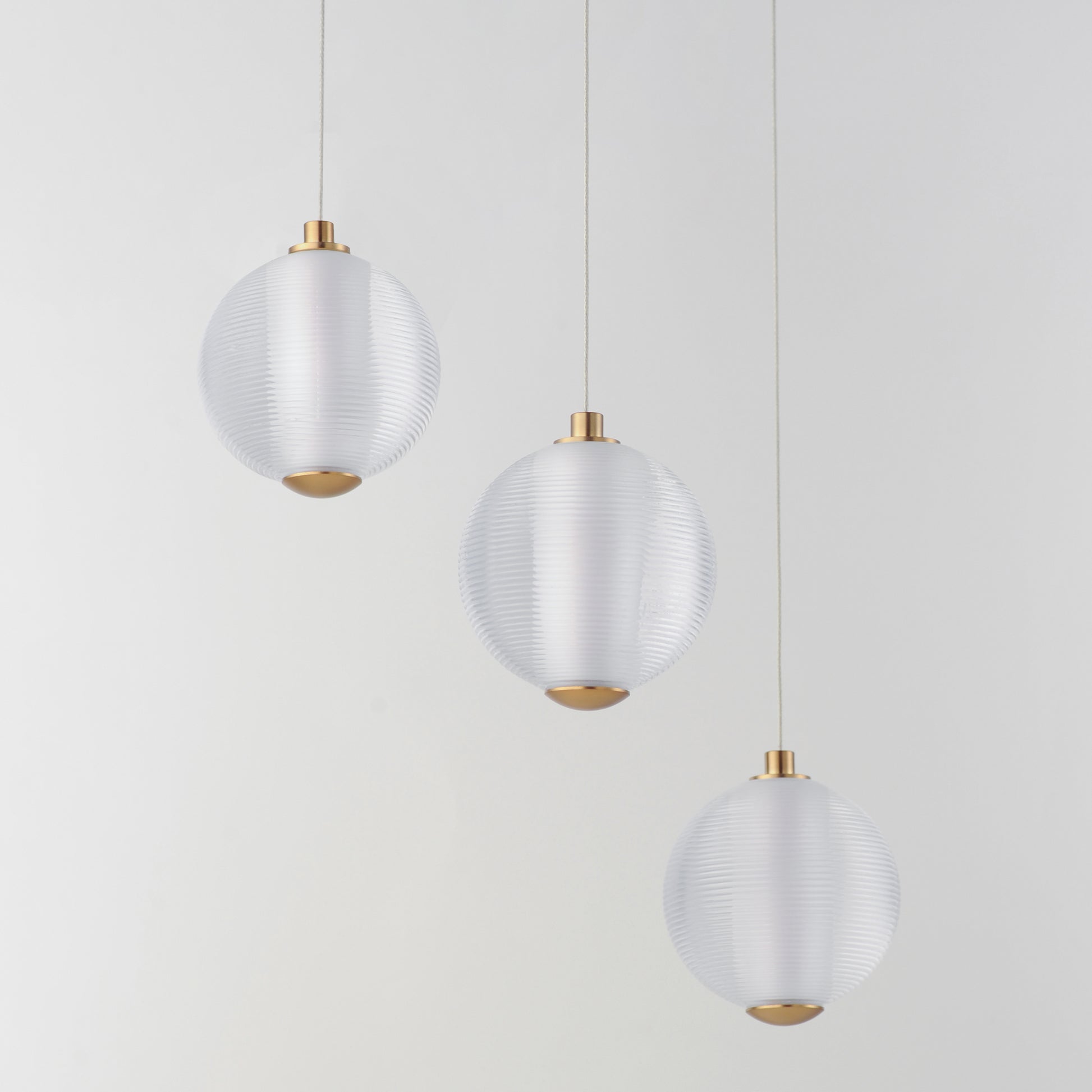 Rhythm 3-Light LED Pendant Gold by ET2