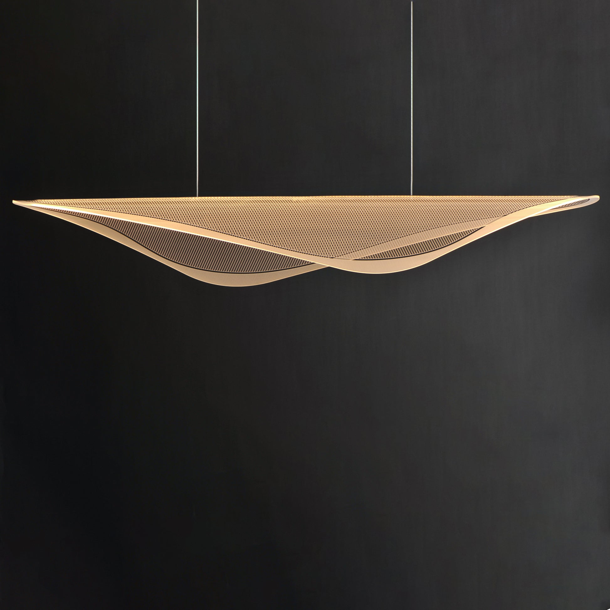 Manta 59" LED Linear Pendant Black by ET2