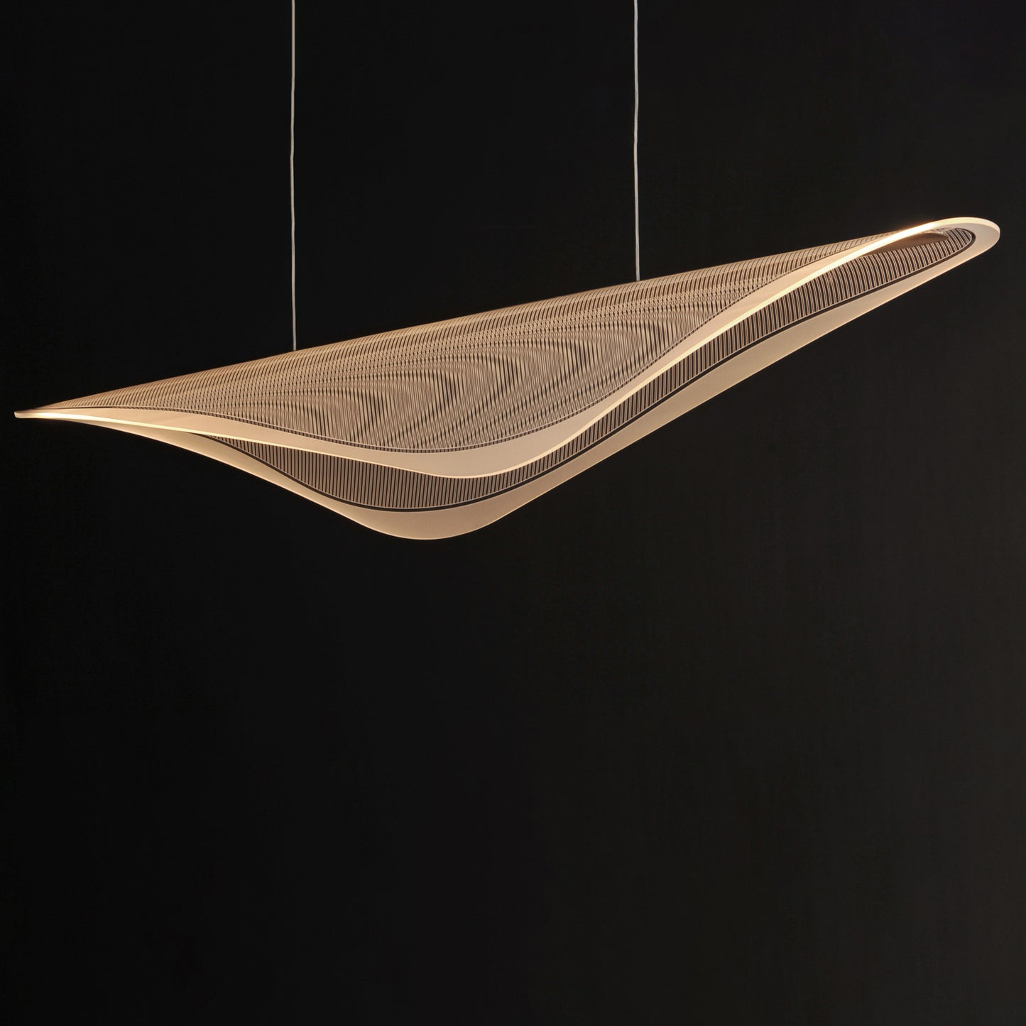 Manta 59" LED Linear Pendant Black by ET2