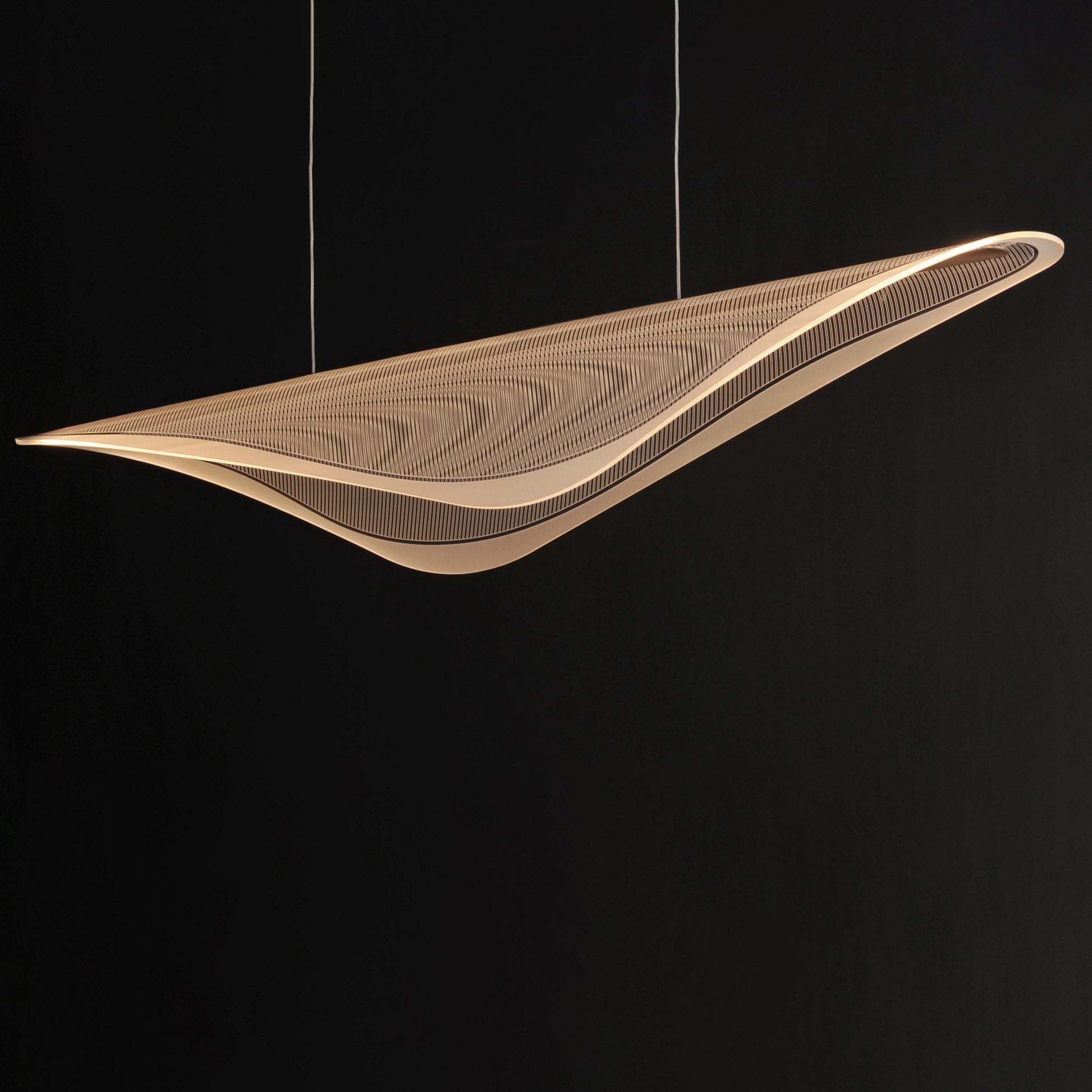 Manta 59" LED Linear Pendant Black by ET2