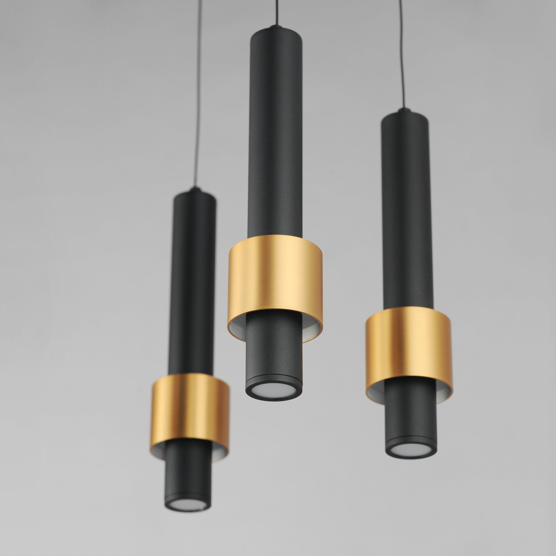 Reveal 3-Light LED Pendant Black/Gold by ET2