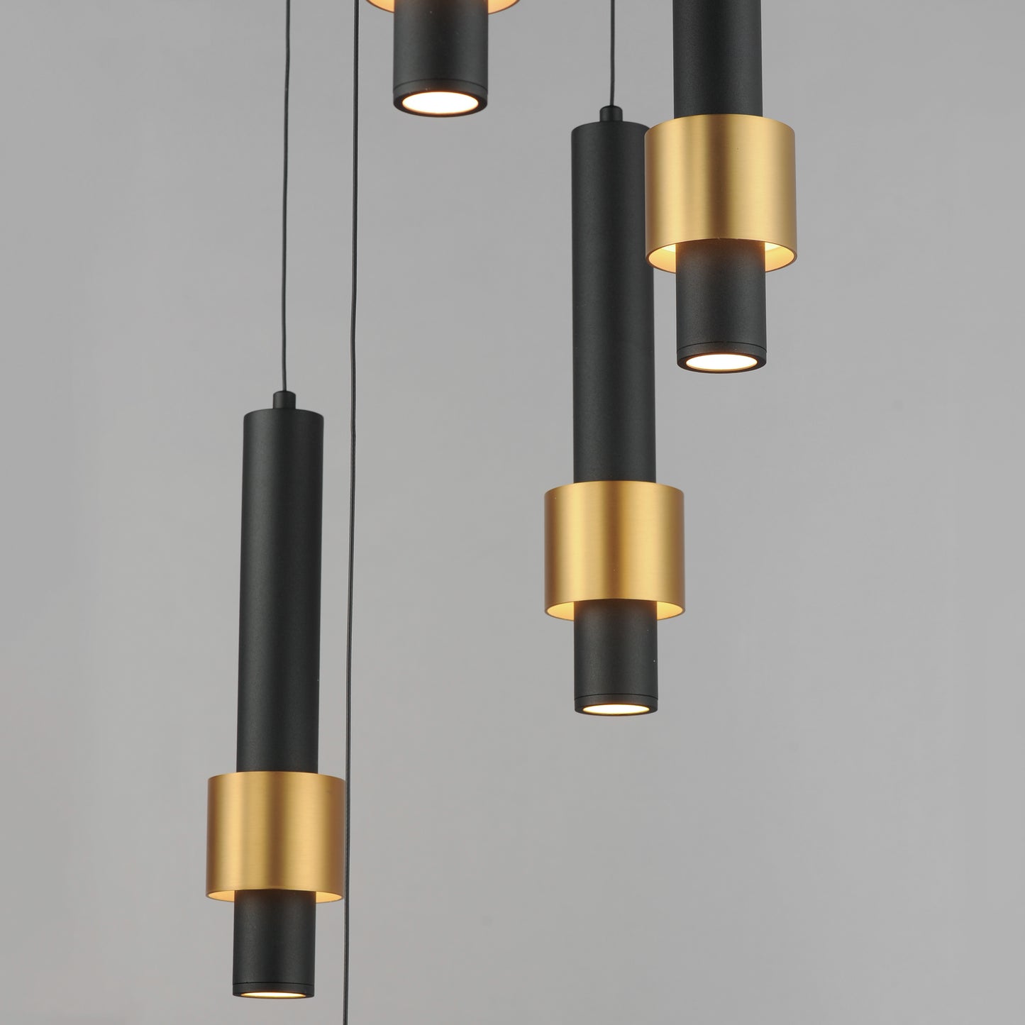 Reveal 7-Light LED Pendant Black/Gold by ET2