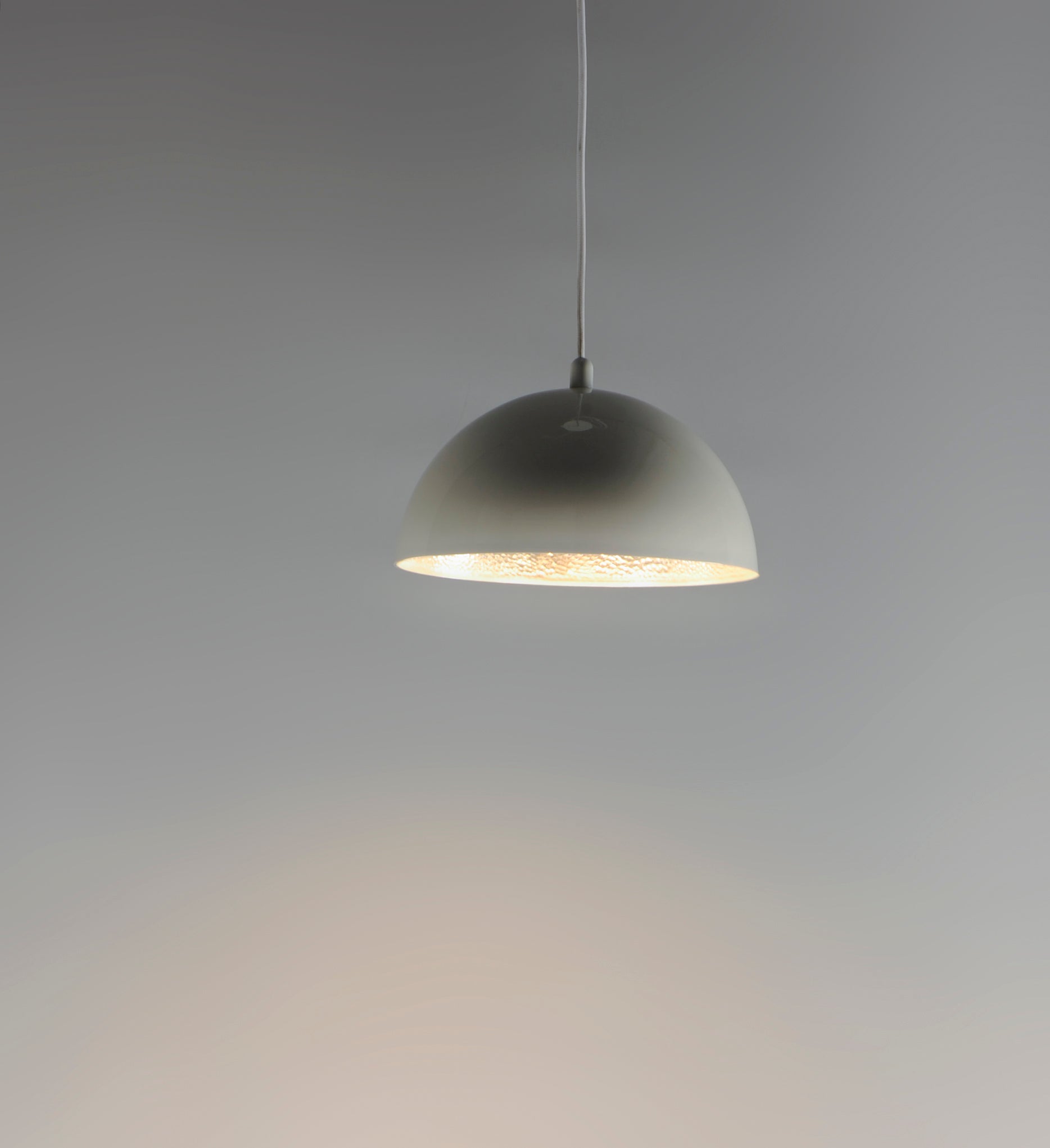 Hemisphere 24" LED Pendant Gloss White/Aluminum by ET2