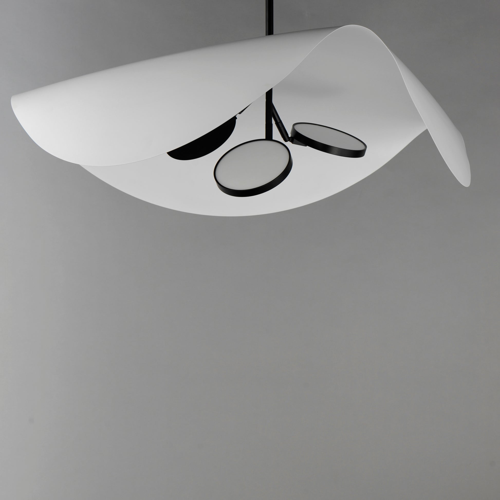 Carmen 32" LED Pendant Black by ET2