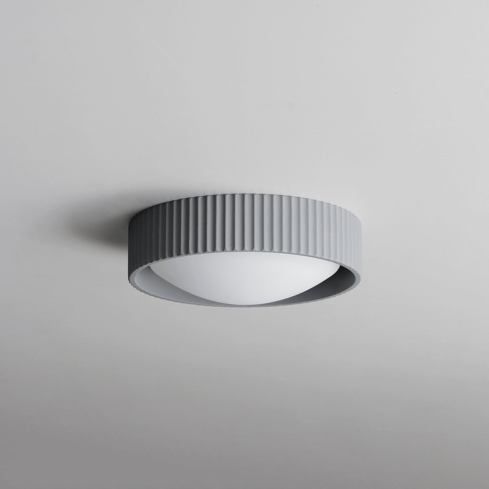 Souffle 10" LED Flush Mount Gray by ET2
