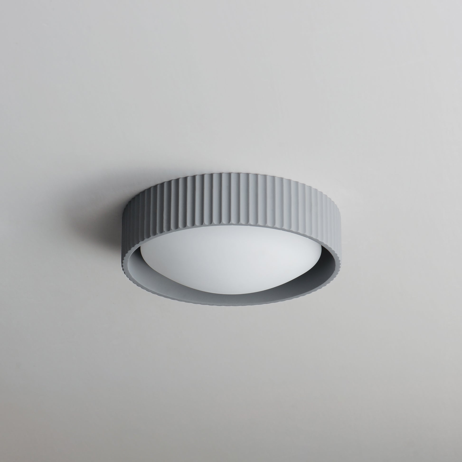 Souffle 10" LED Flush Mount Gray by ET2