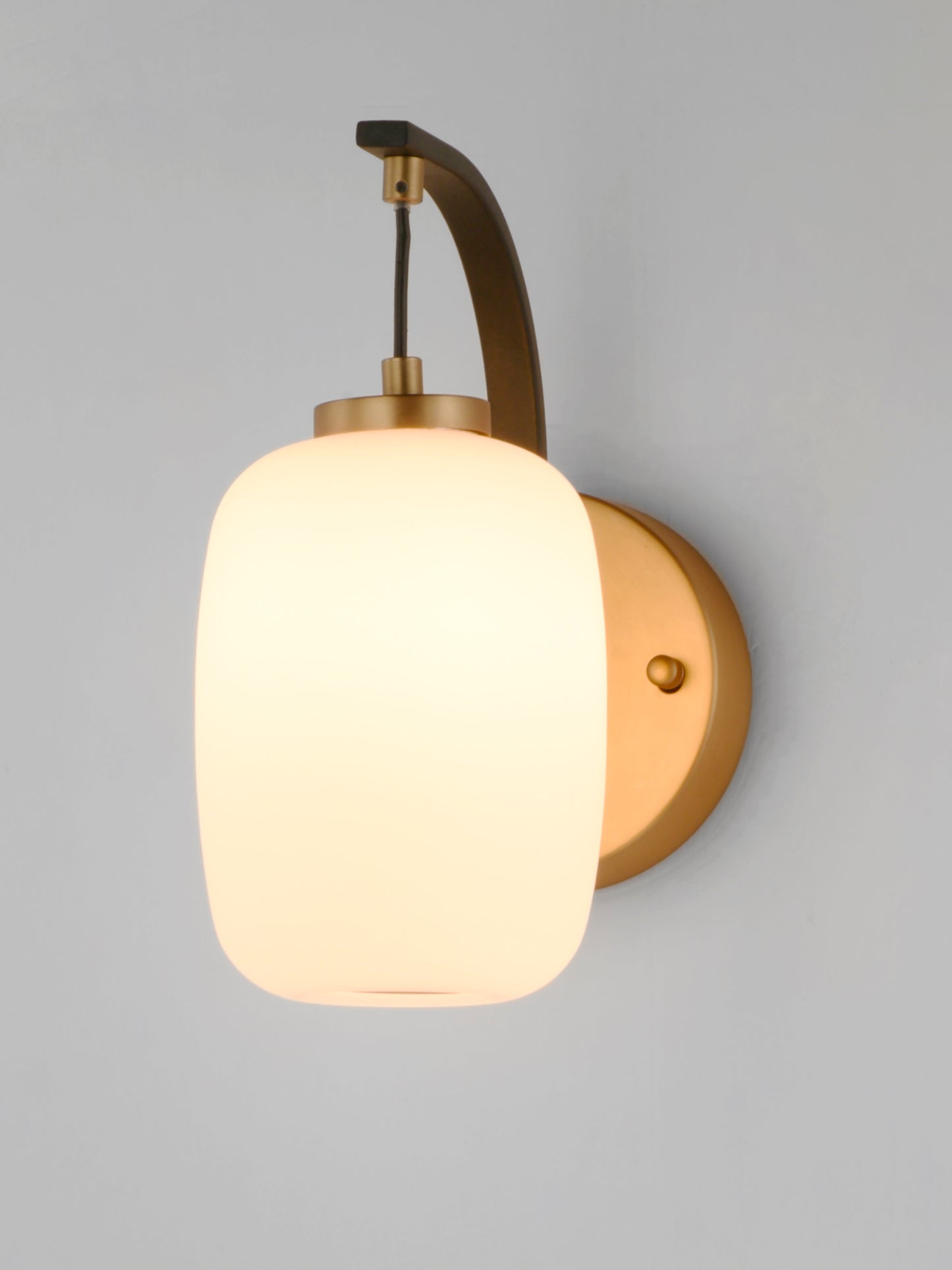 Soji LED Wall Sconce Black/Gold by ET2