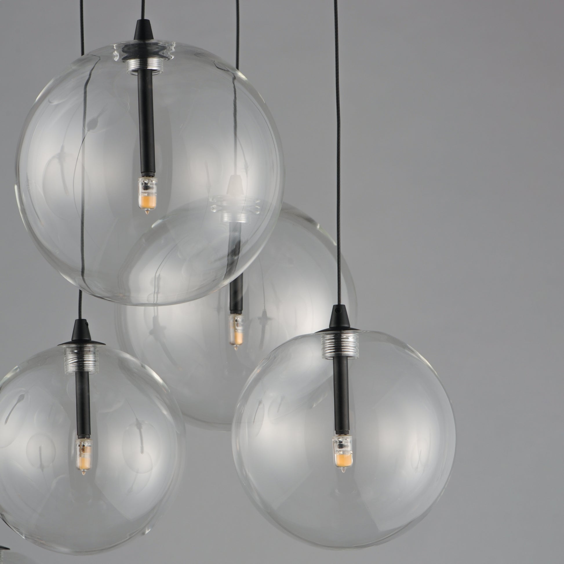 Global 9-Light LED Chandelier Black by ET2
