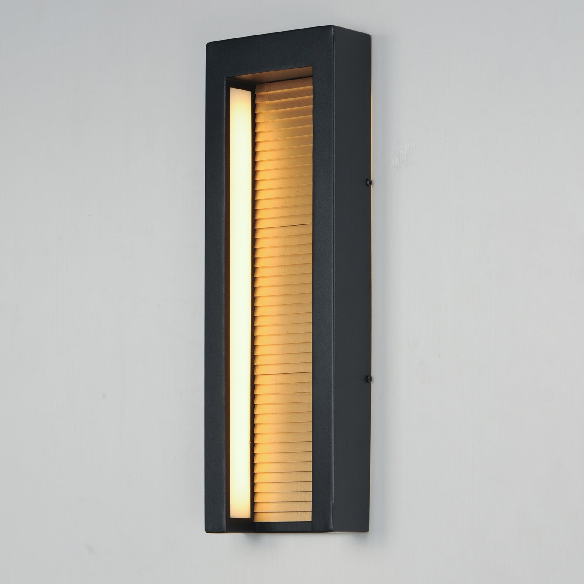Alcove Large LED Outdoor Wall Sconce Black/Gold by ET2