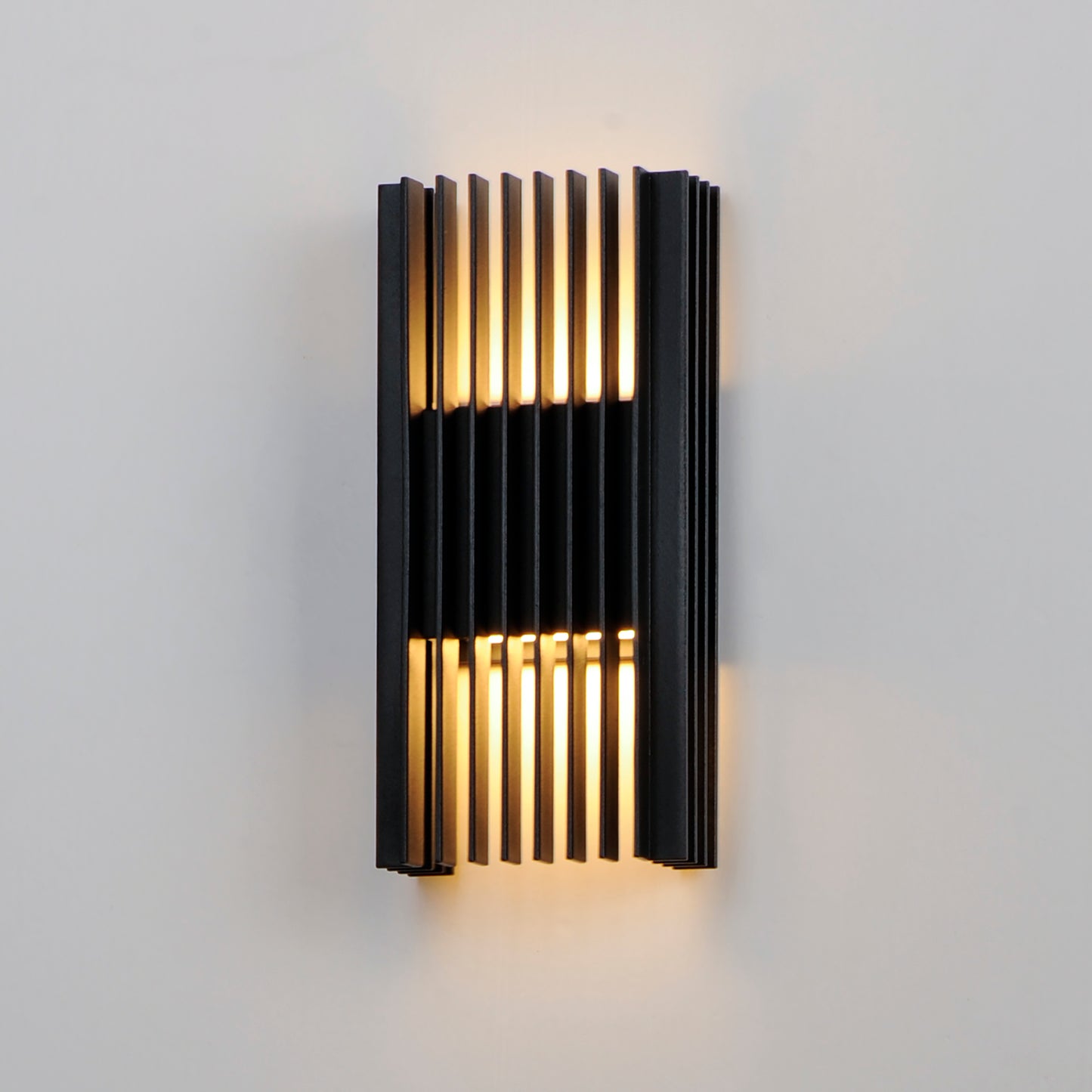 Rampart Medium LED Outdoor Wall Sconce Black by ET2